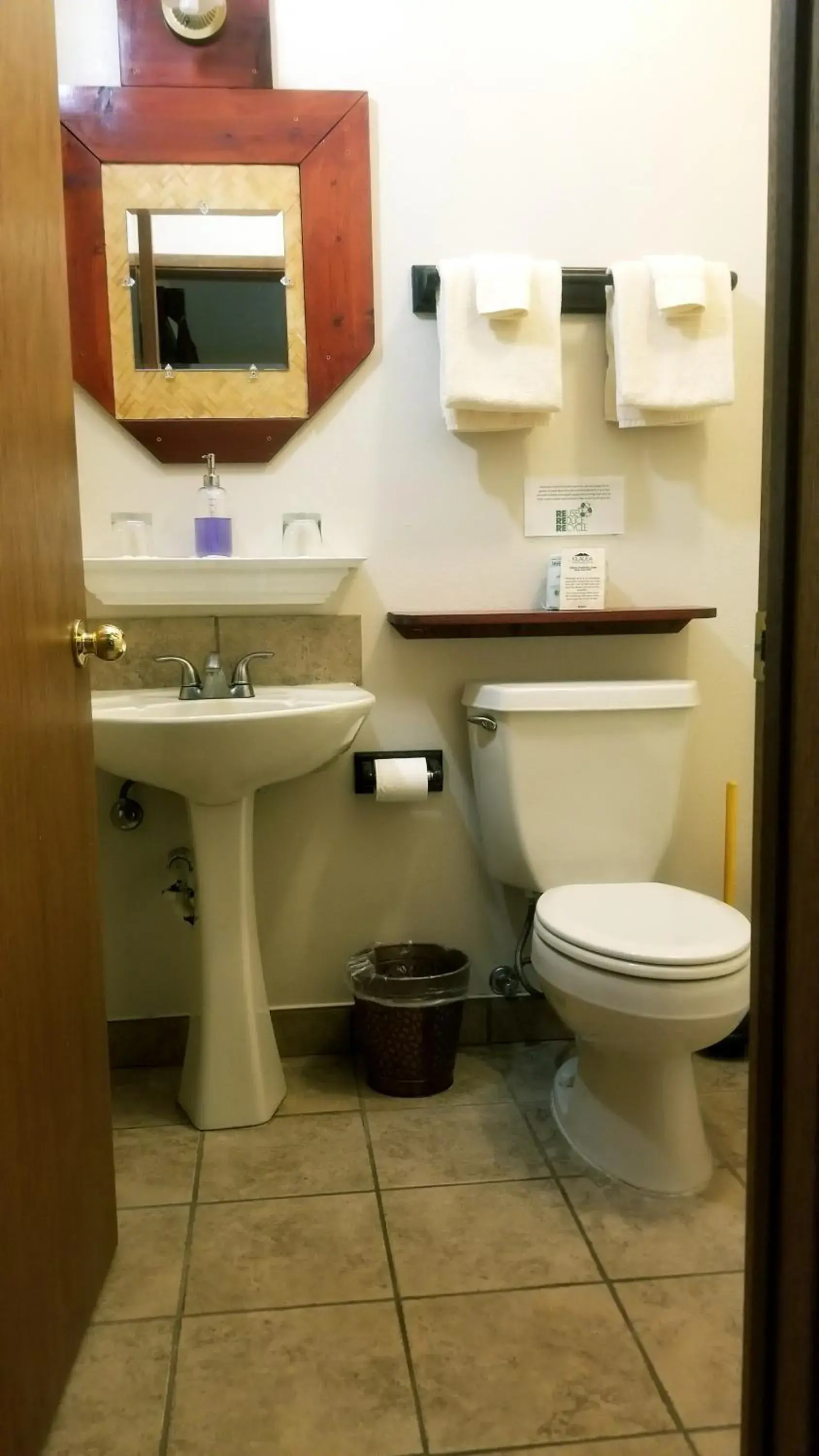 Bathroom in Lokahi Lodge Bathroom in Lokahi Lodge