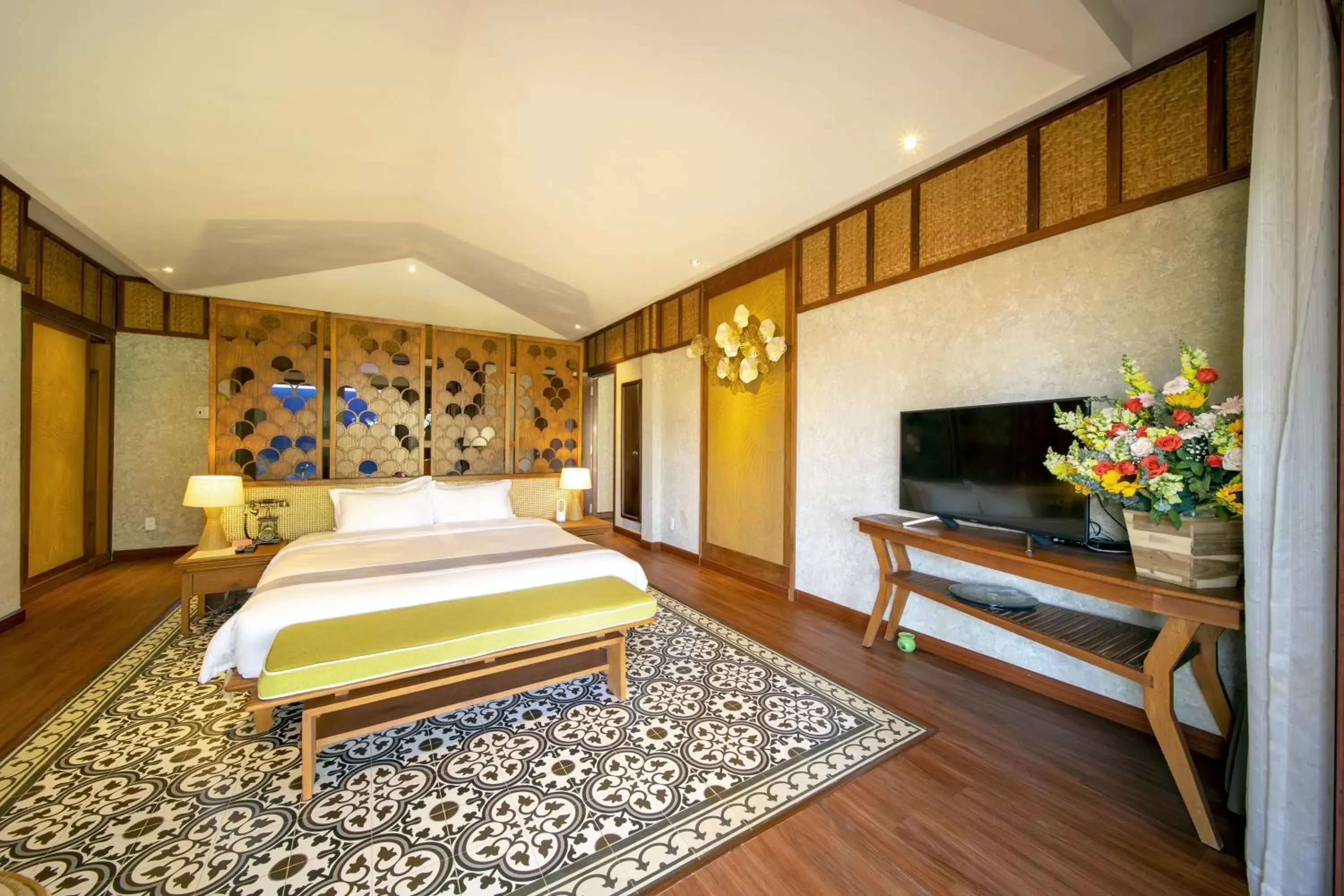 Bed in Sao Mai Beach Resort Bed in Sao Mai Beach Resort