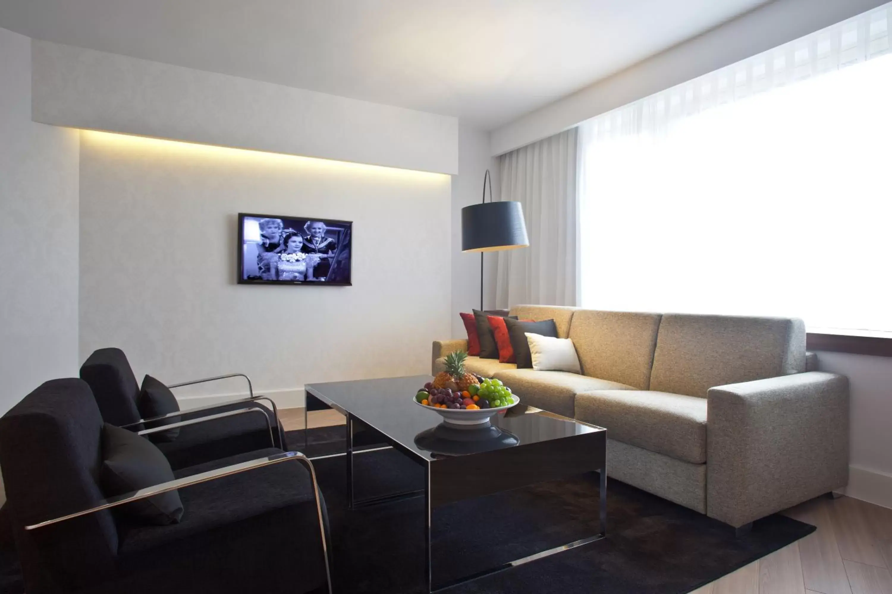 Living room, Seating Area in Hotel Princesa Plaza Madrid