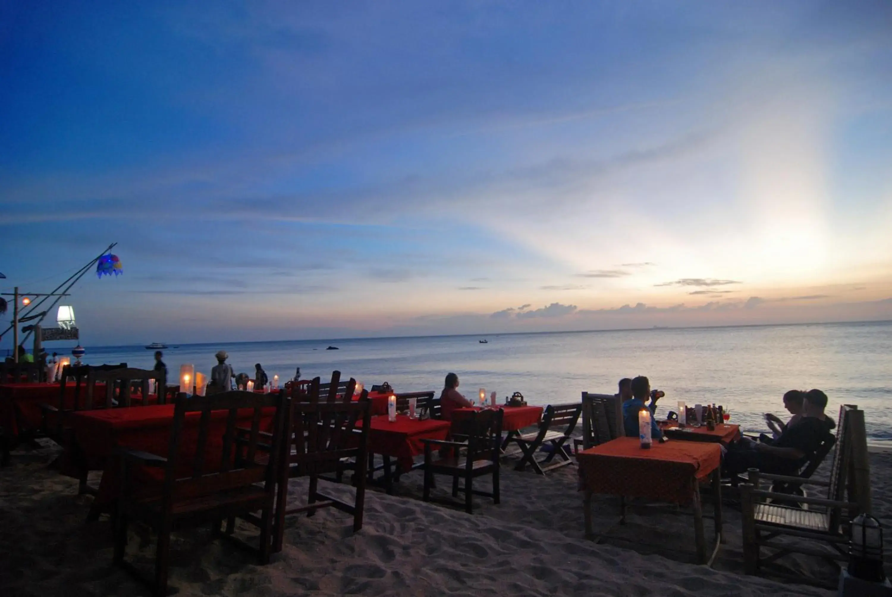 Restaurant/Places to Eat in Nature Beach Resort, Koh Lanta