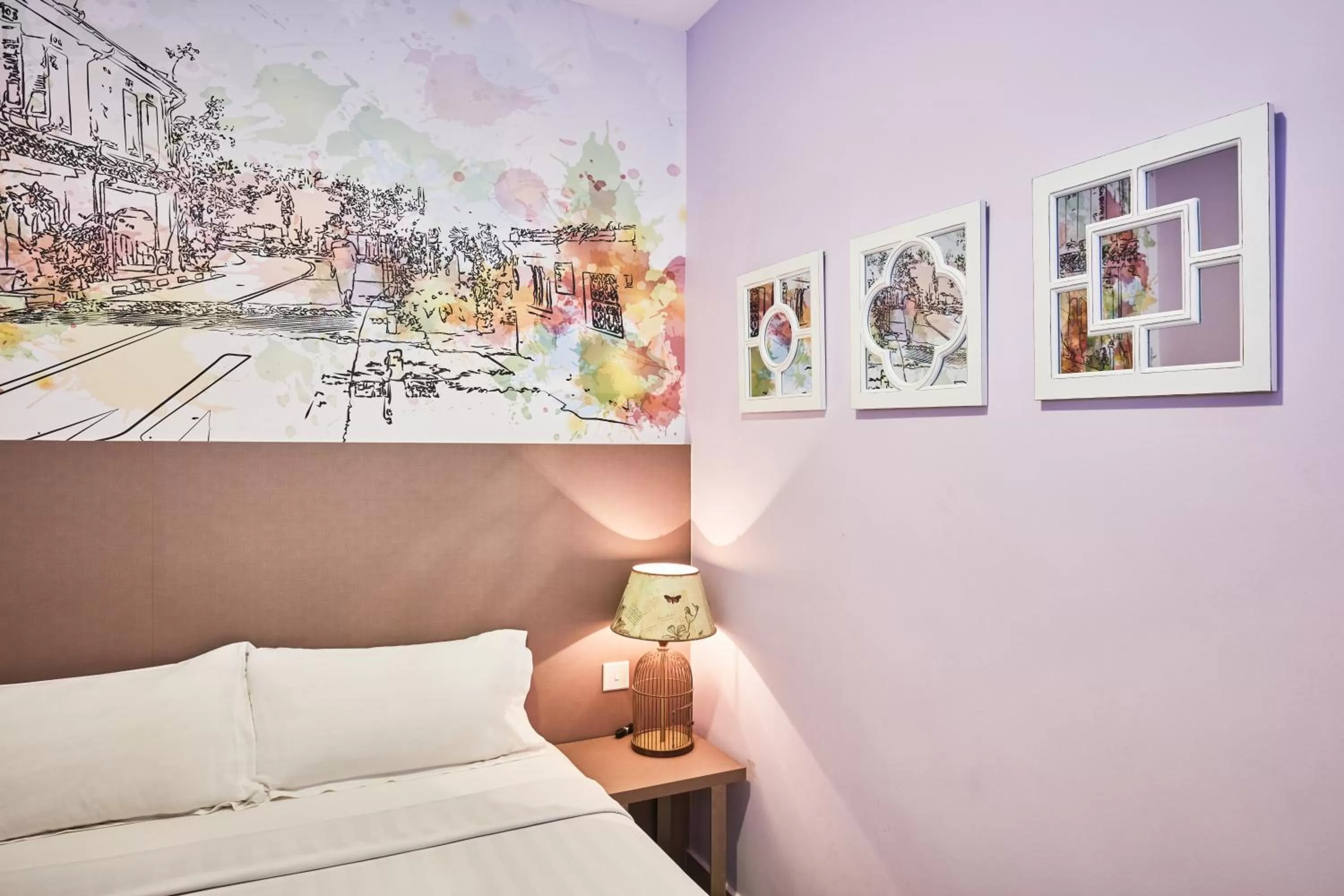 Bed in ibis budget Singapore Joo Chiat