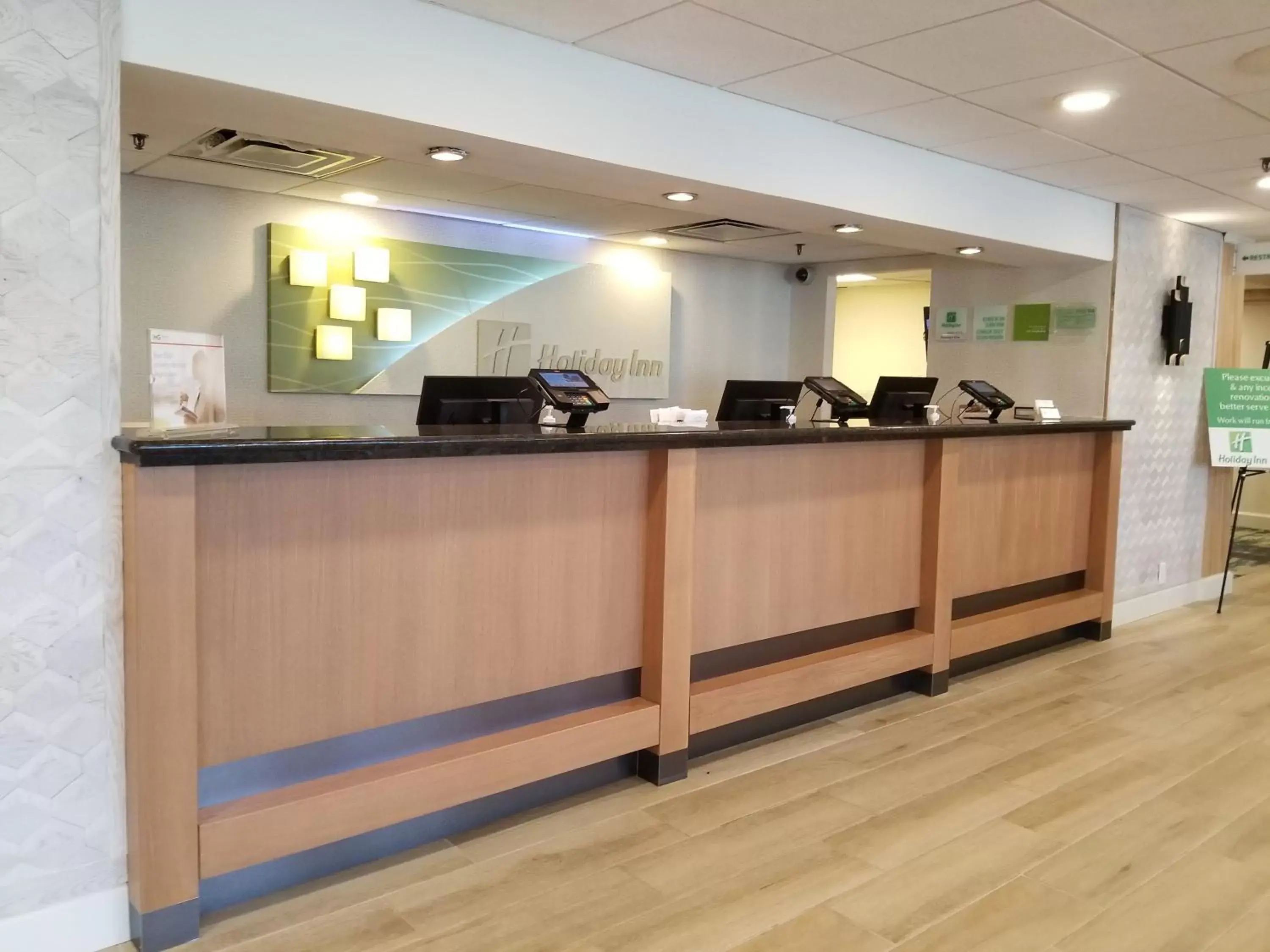 Property building in Holiday Inn & Suites Parsippany Fairfield by IHG Property building in Holiday Inn & Suites Parsippany Fairfield by IHG
