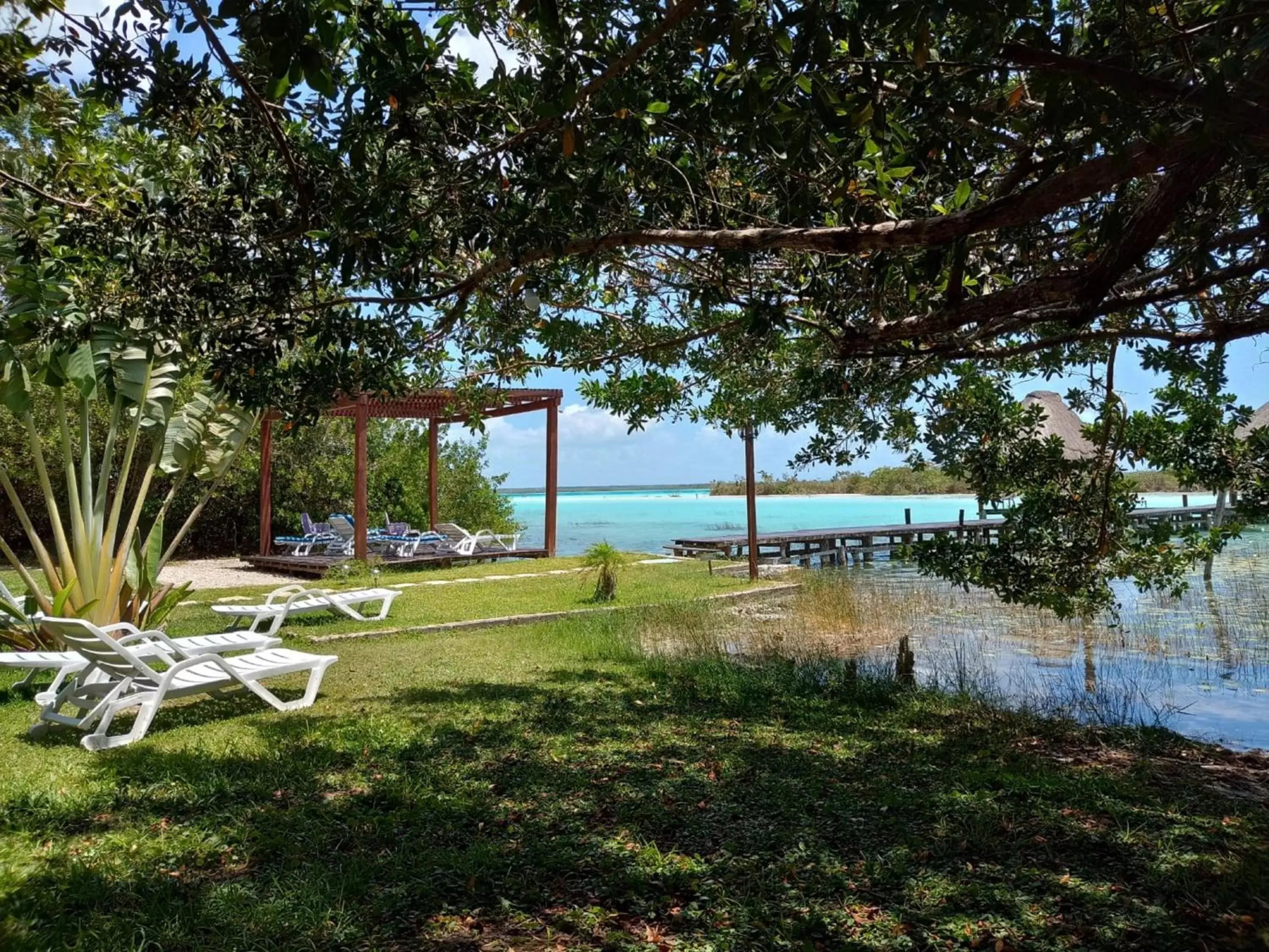 Sea view in Casa Shiva Bacalar by MIJ