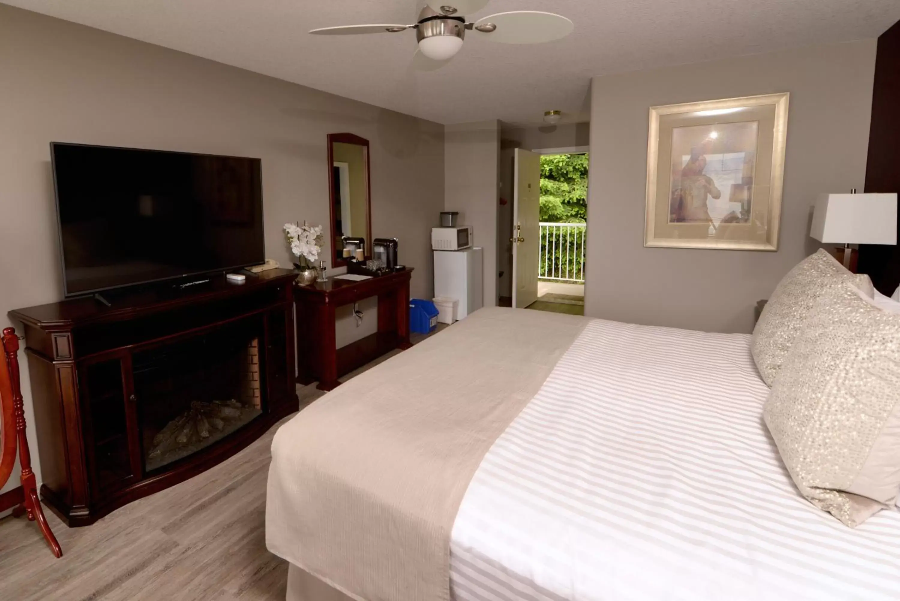 TV and multimedia, Bed in Casa Grande Inn