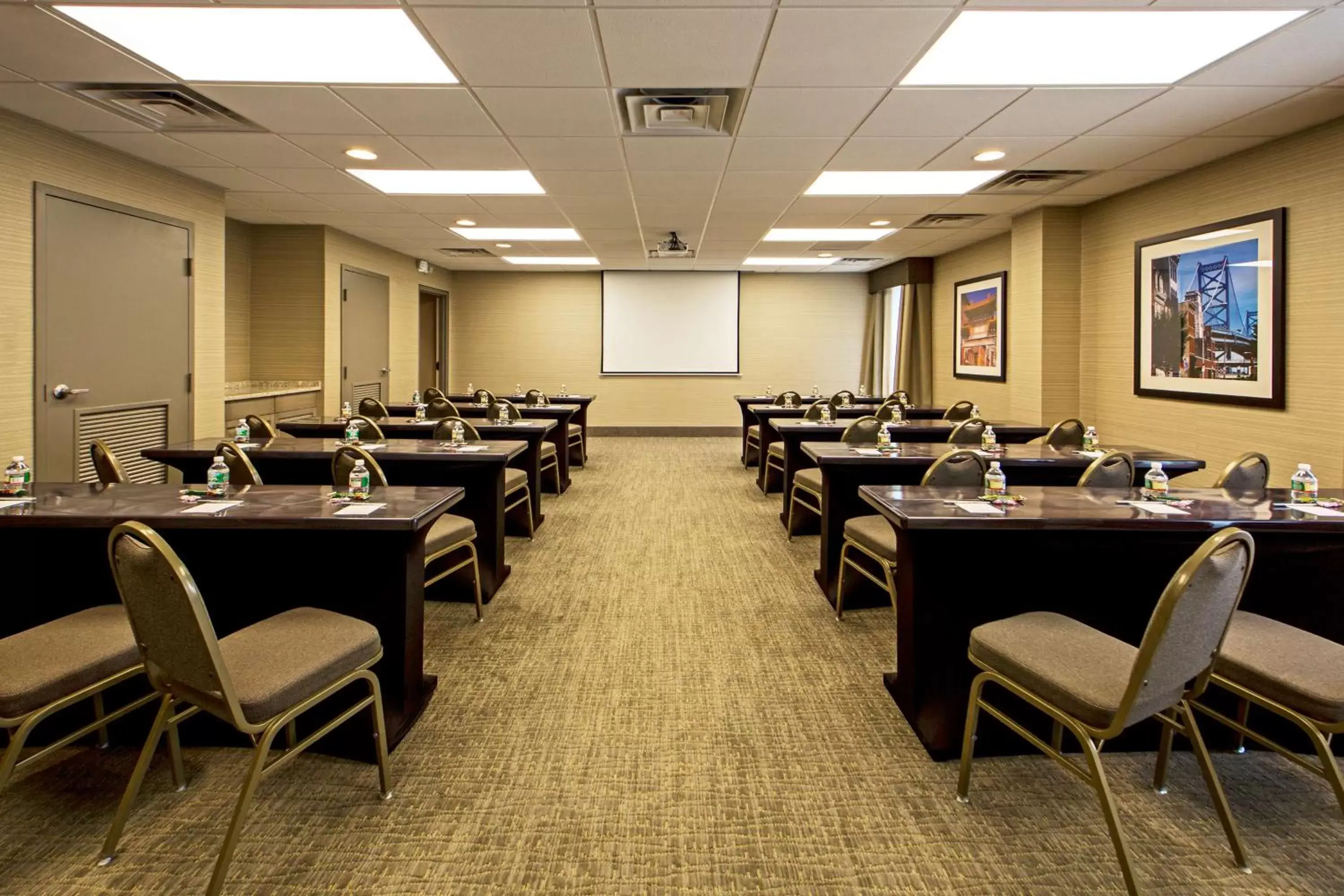 Meeting/conference room in Hampton Inn Philadelphia-Airport