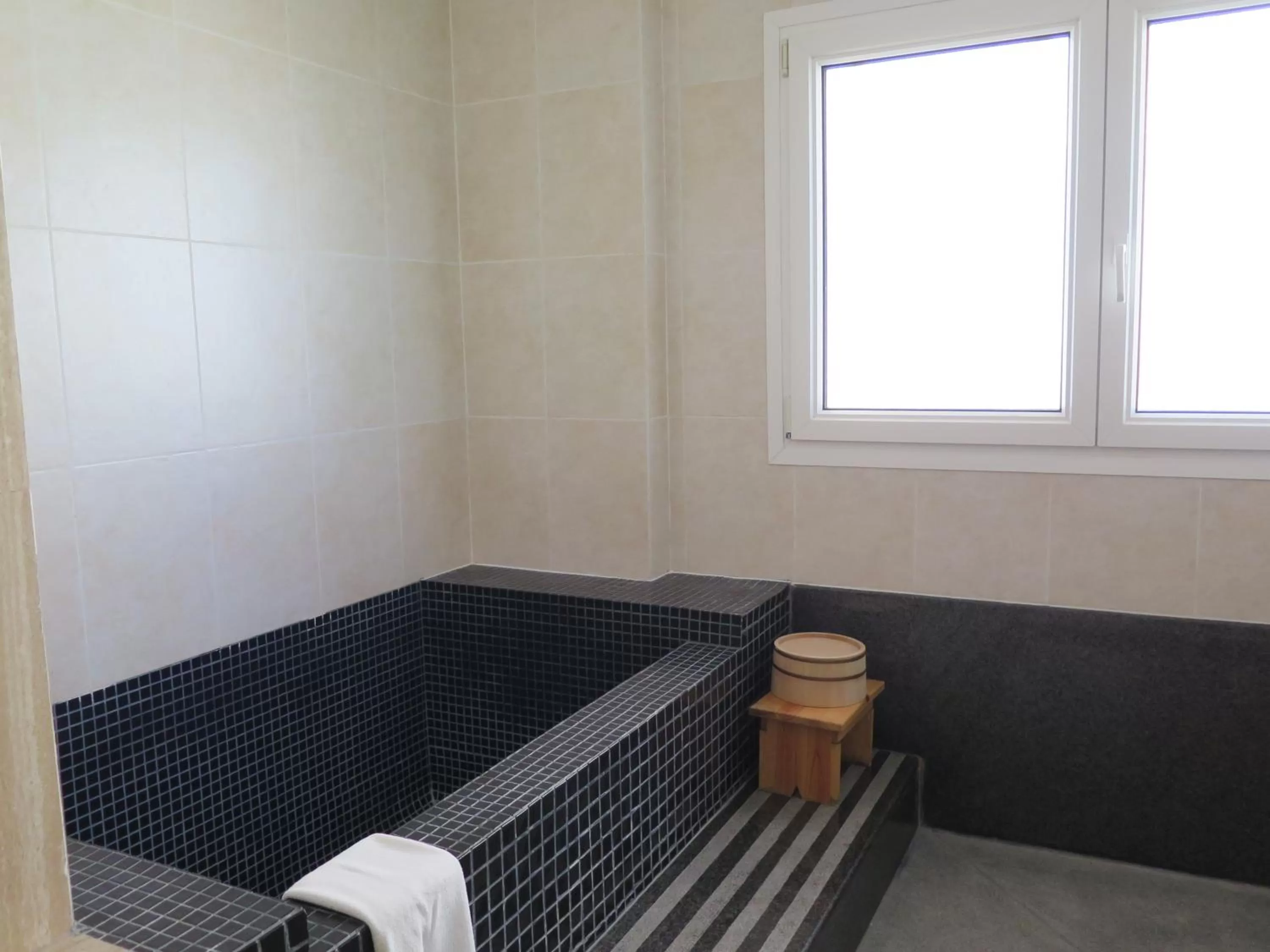 Bath, Bed in La Luna Blanca