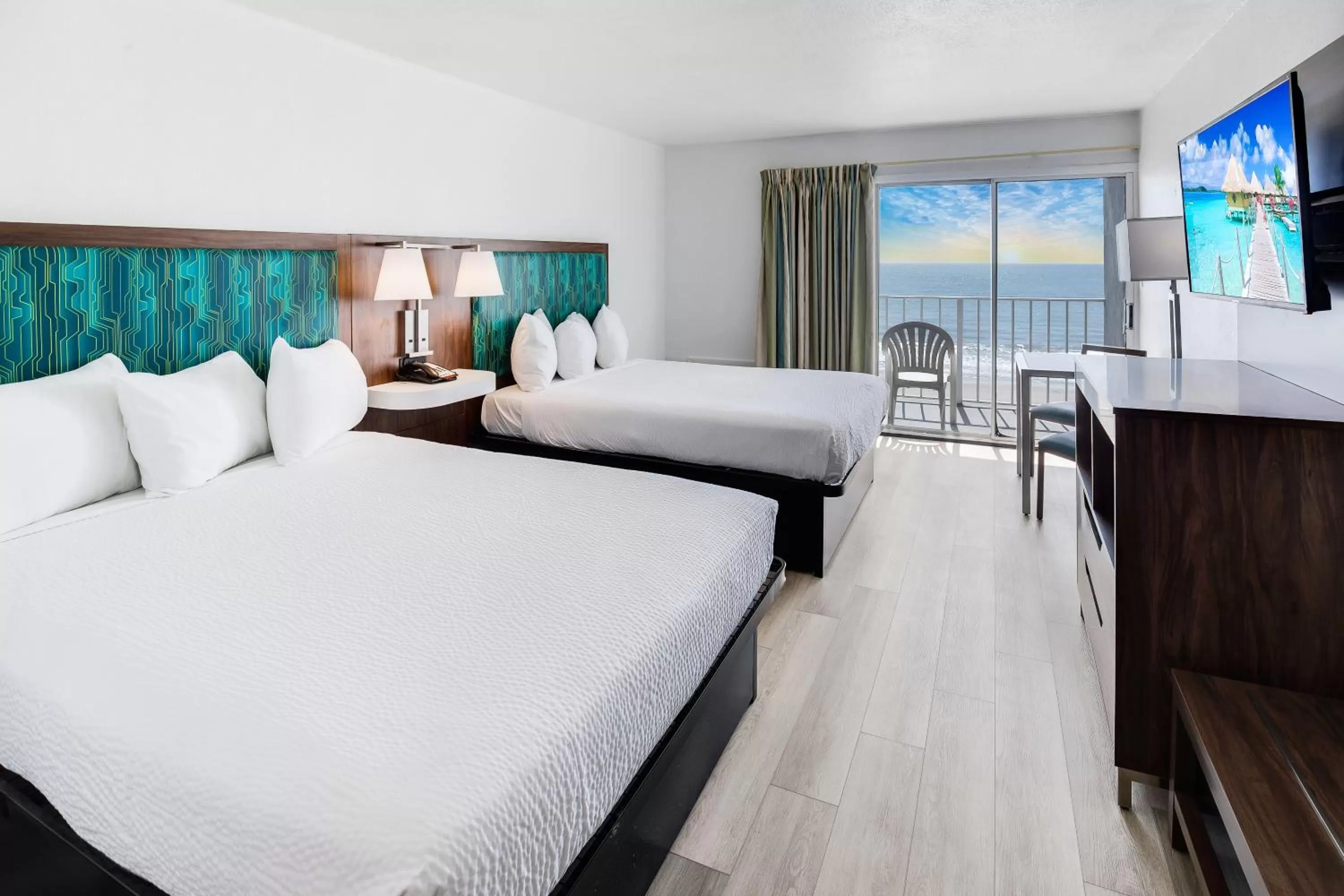 Sea view, Bed in Blu Atlantic Hotel & Suites