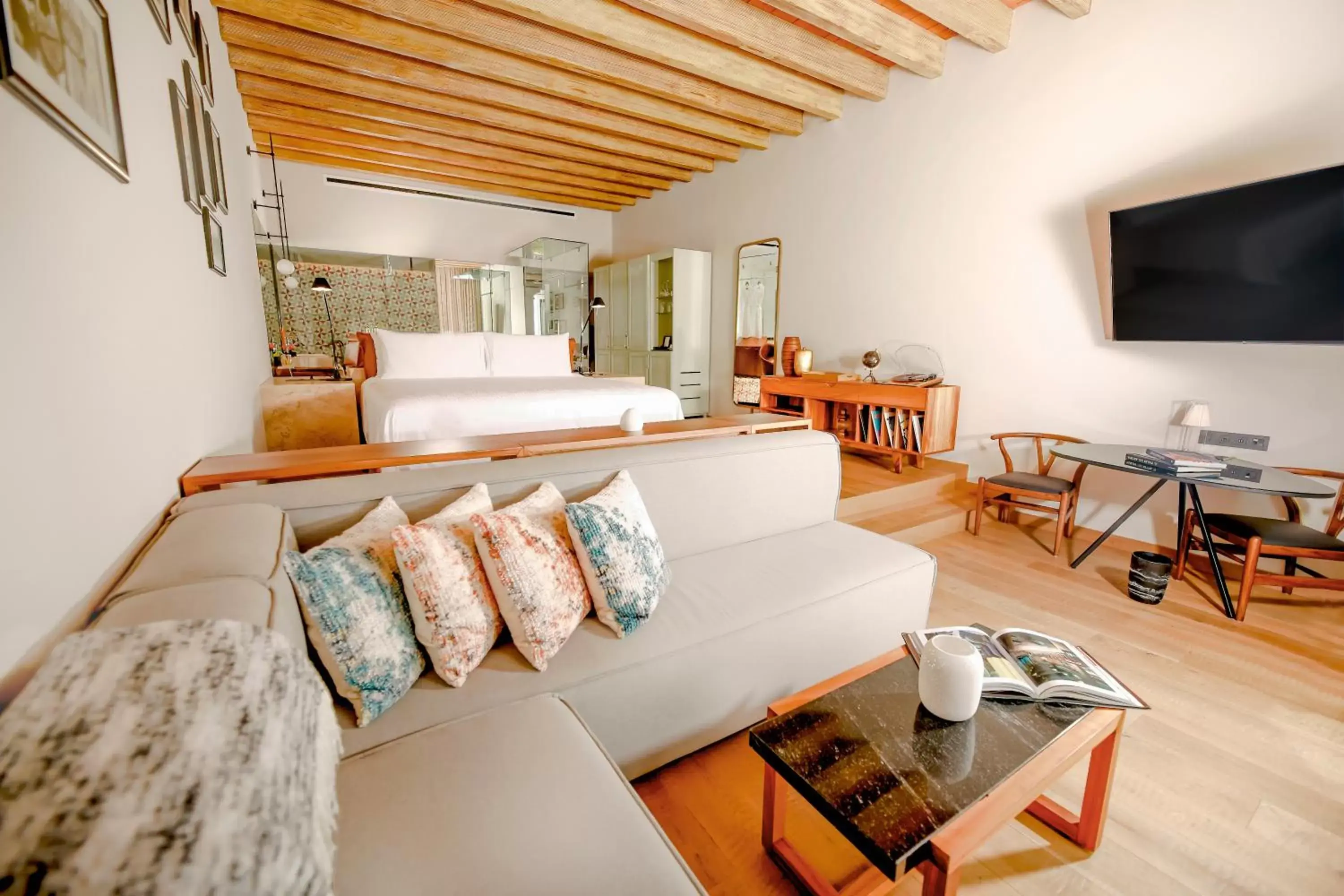 Living room, Seating Area in Live Aqua San Miguel de Allende Urban Resort