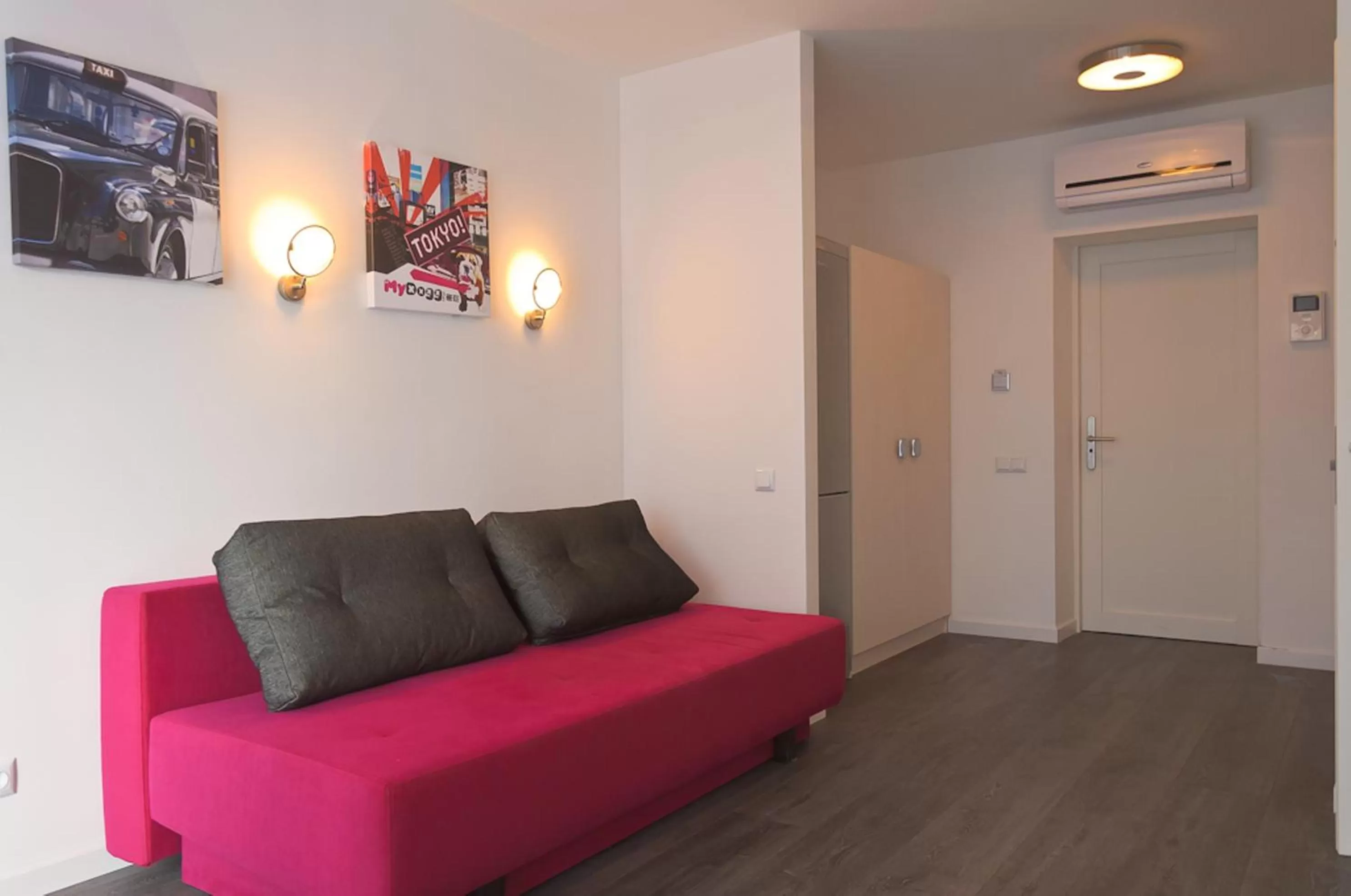 Living room, Seating Area in Partner Guest House