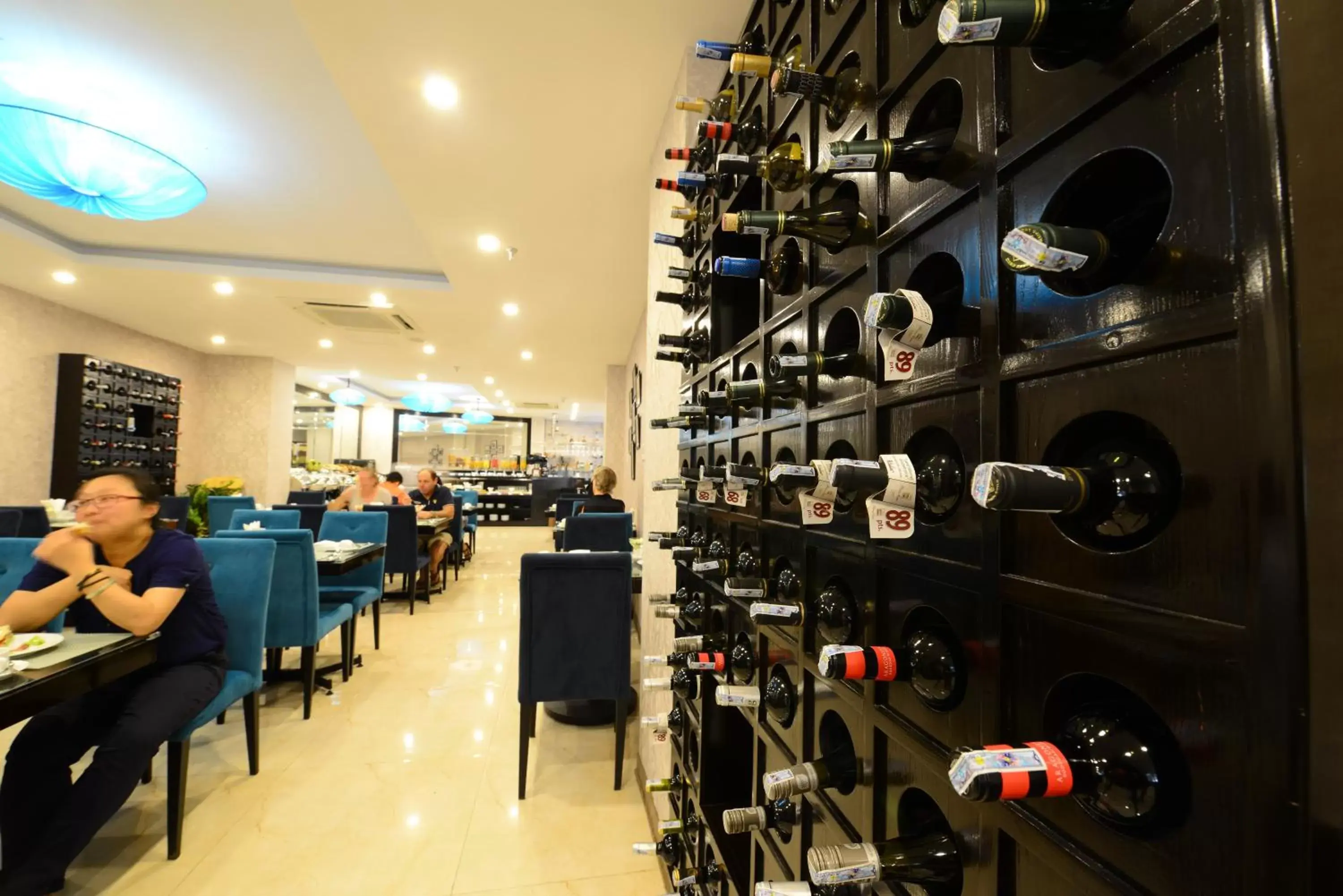 Alcoholic drinks, Lounge/Bar in Hanoi Emerald Waters Hotel & Spa