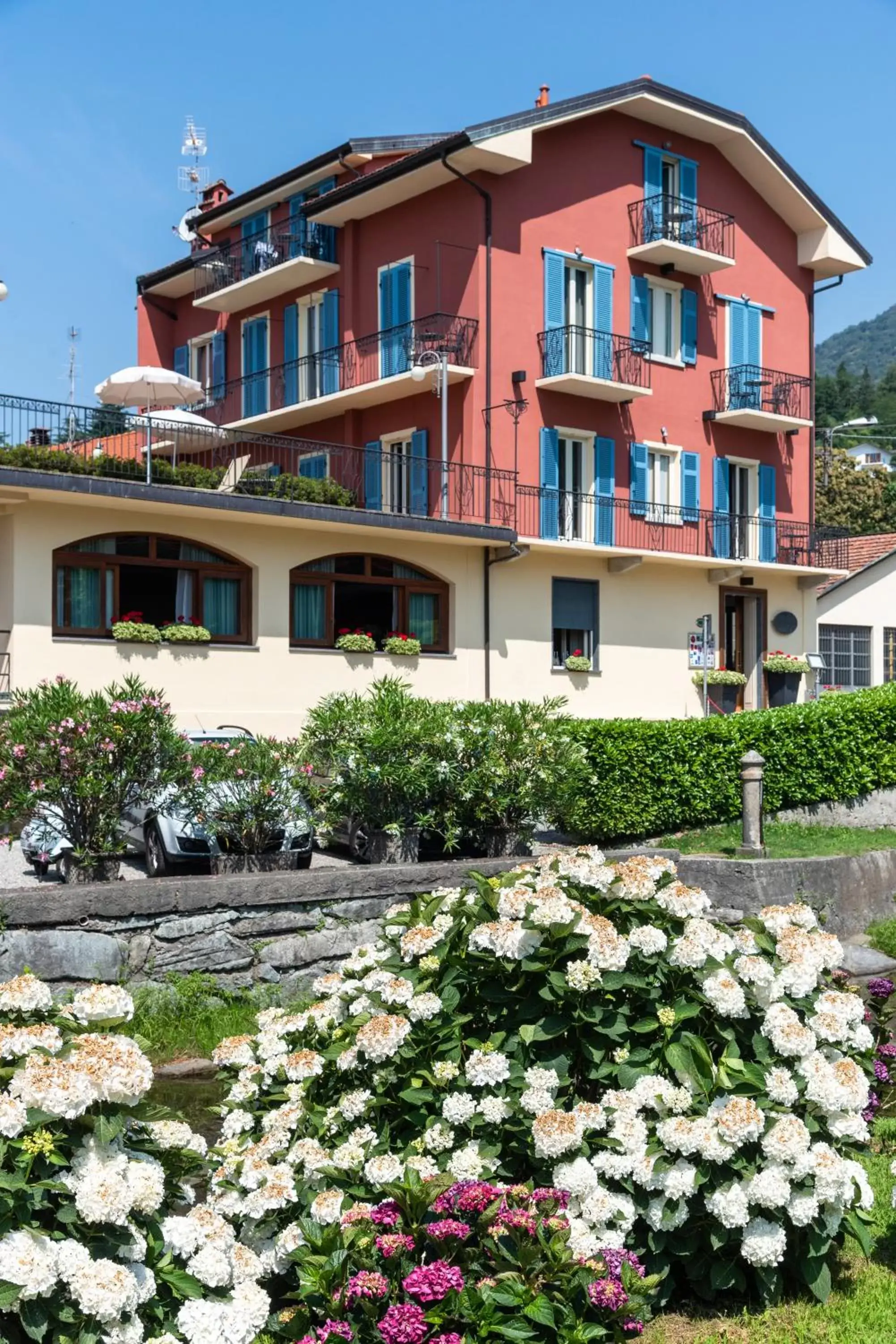 Facade/entrance, Property Building in Hotel Ristorante La Quartina