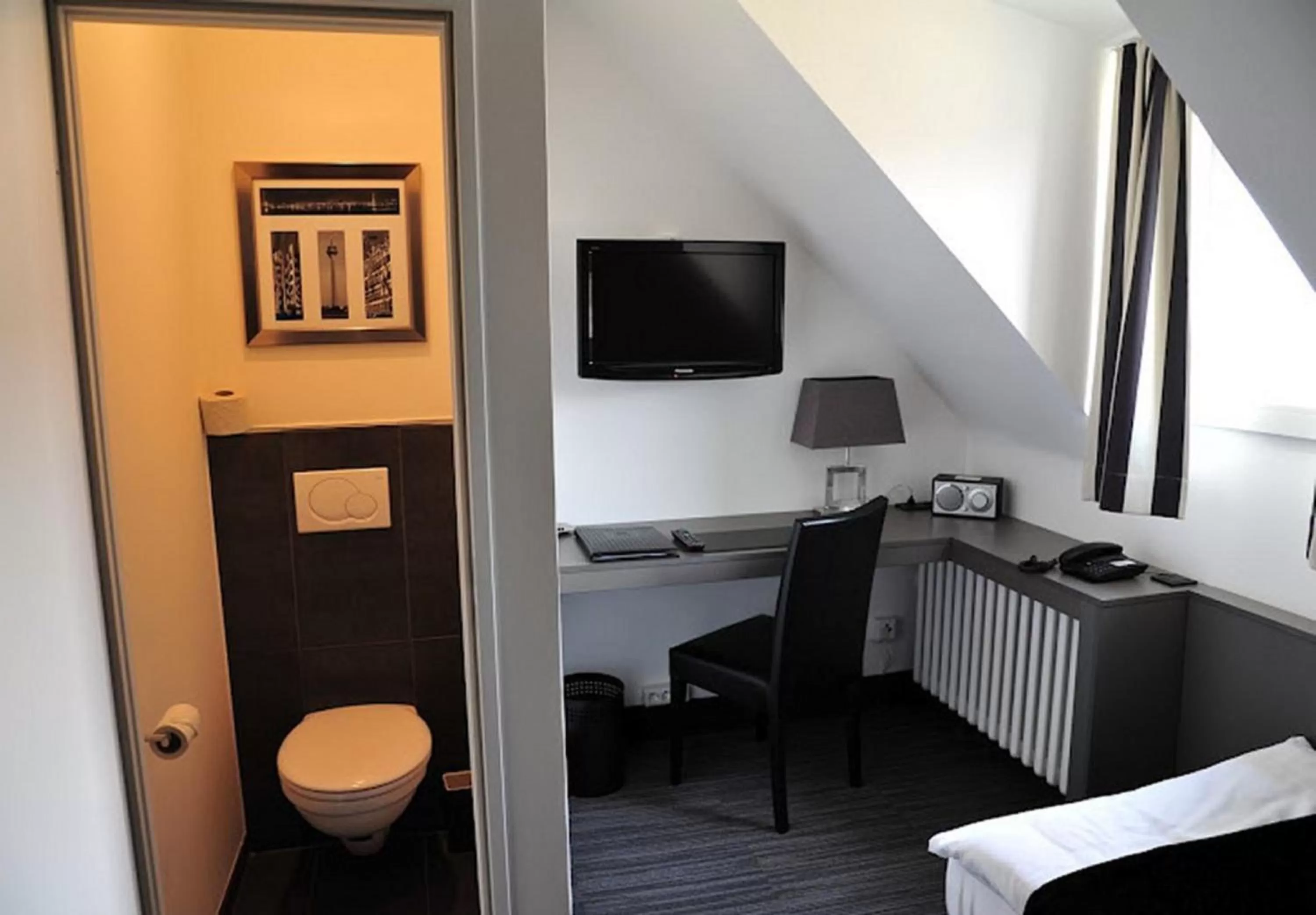 Photo of the whole room, Bed in Hotel Lindenhof