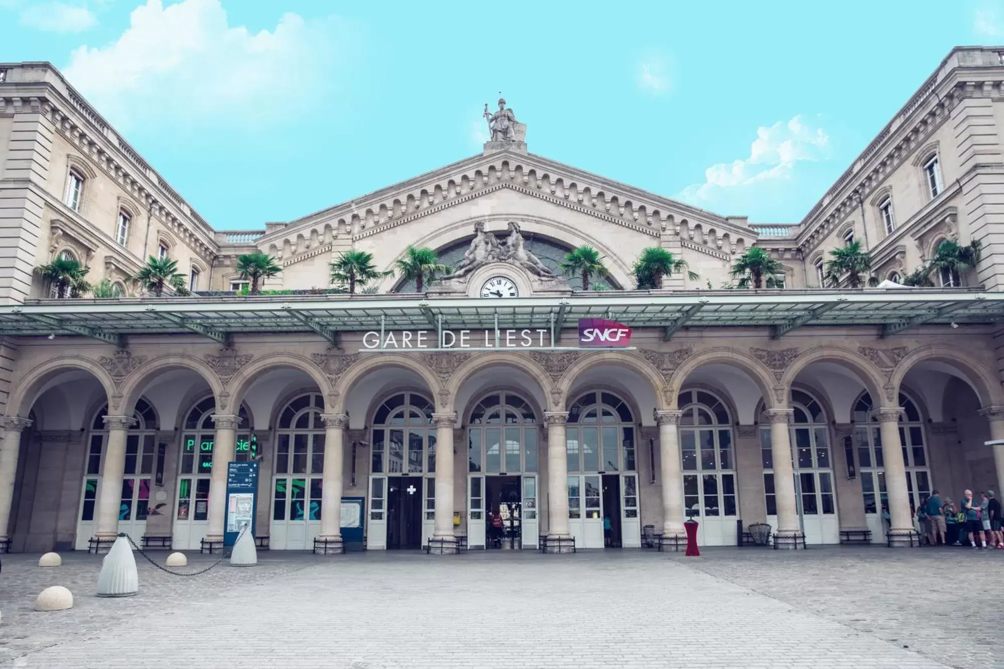 Nearby landmark, Property Building in Timhotel Paris Gare de l'Est