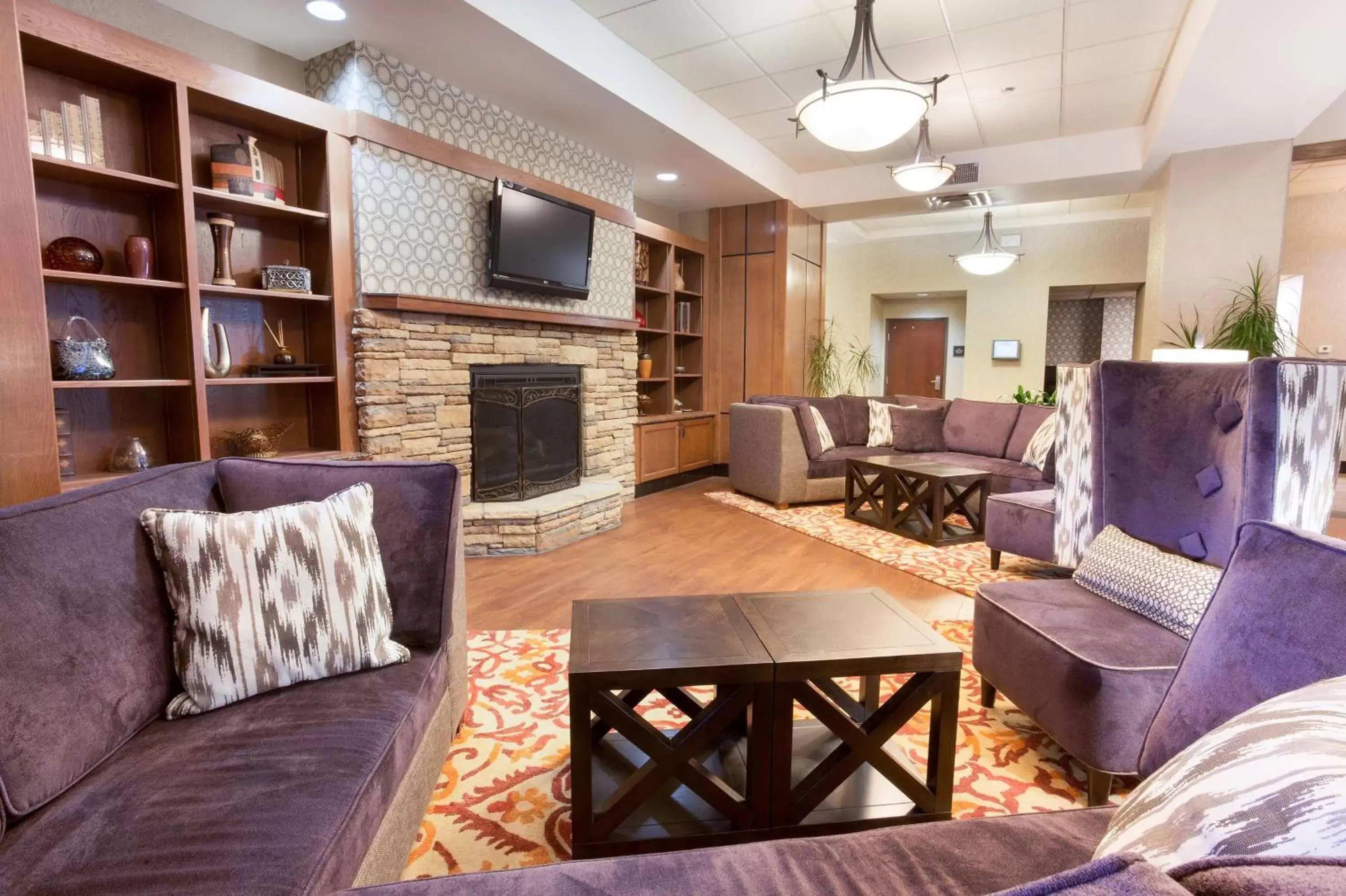 Lobby or reception in Drury Inn & Suites Flagstaff