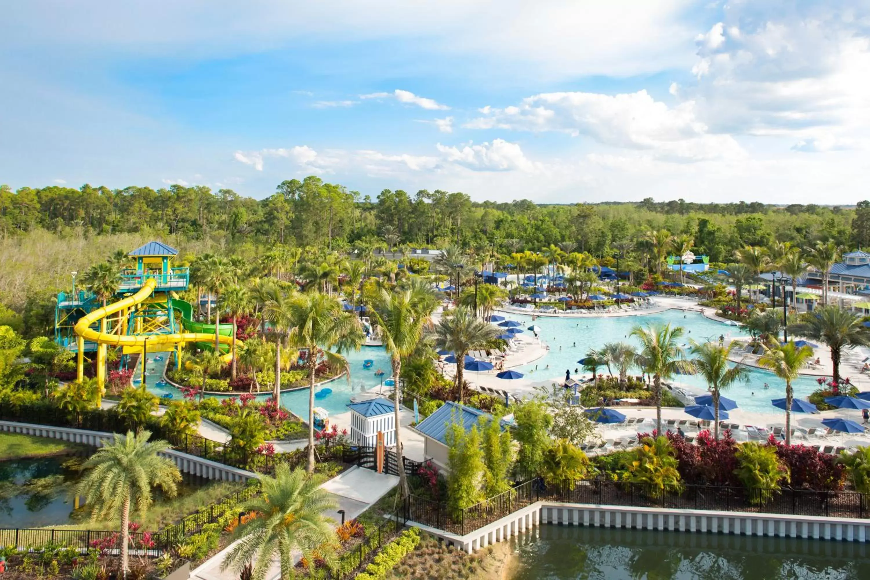 Restaurant/places to eat, Pool View in The Grove Resort & Water Park Orlando