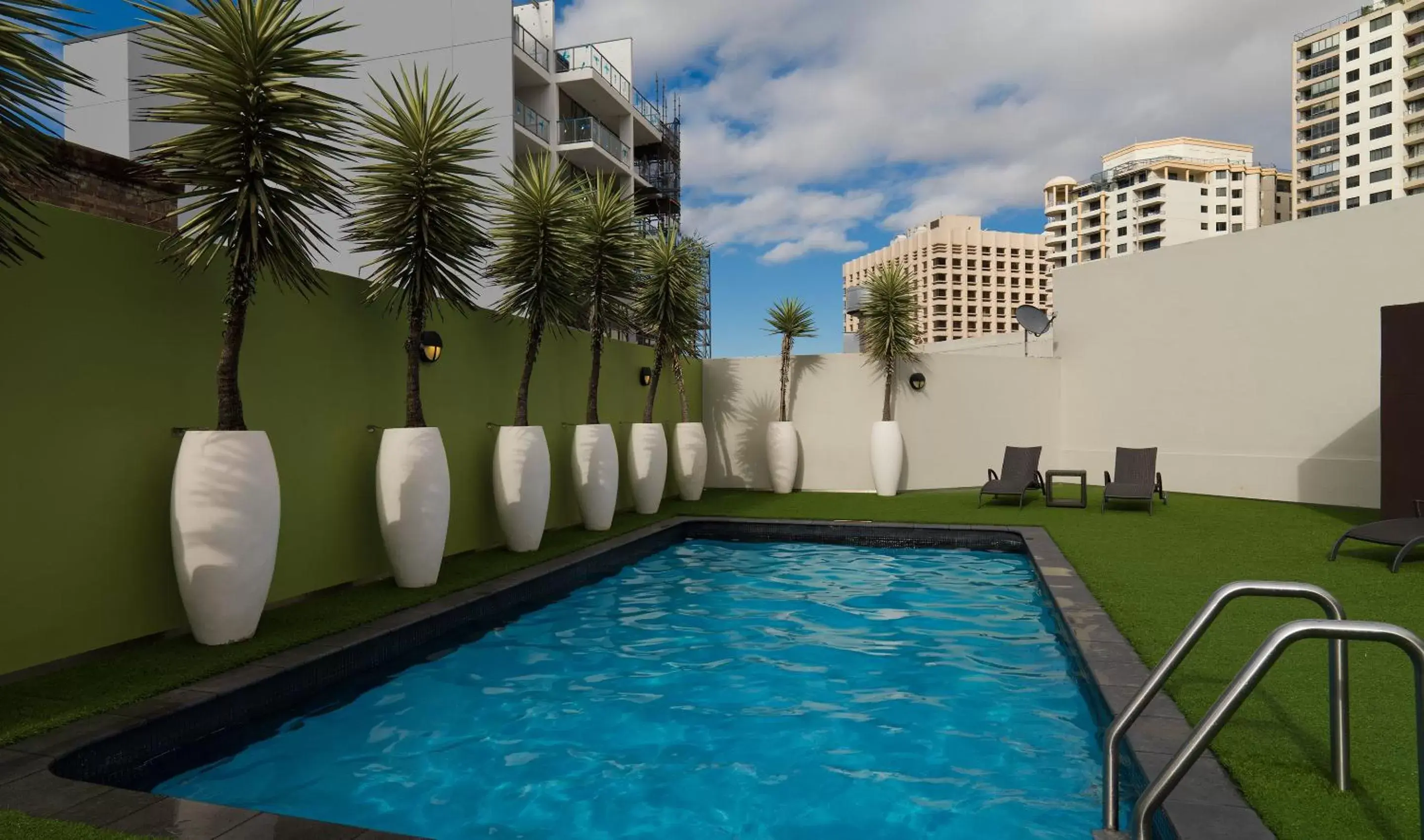 Day, Swimming Pool in Vibe Hotel Sydney
