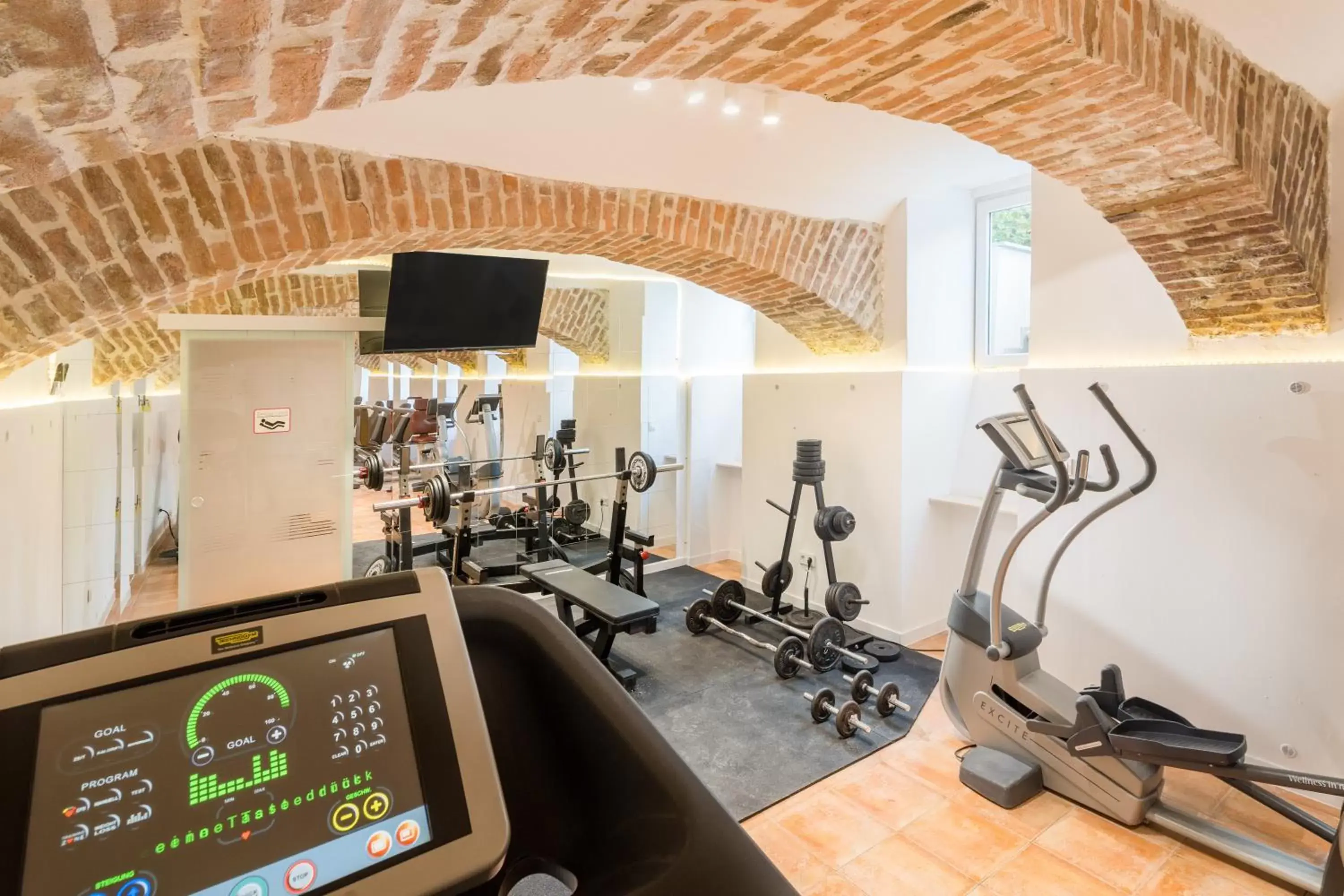 Fitness centre/facilities, Fitness Center/Facilities in Best Western Plus Celebrity Suites