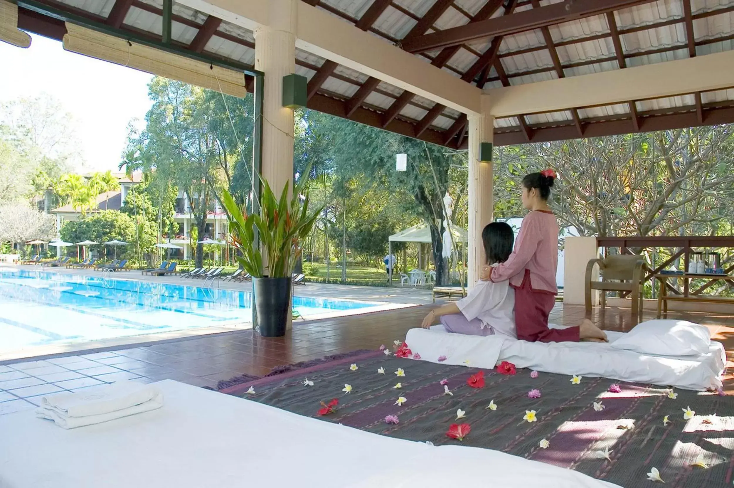 Spa and wellness centre/facilities, Swimming Pool in The Imperial Chiang Mai Resort & Sports Club