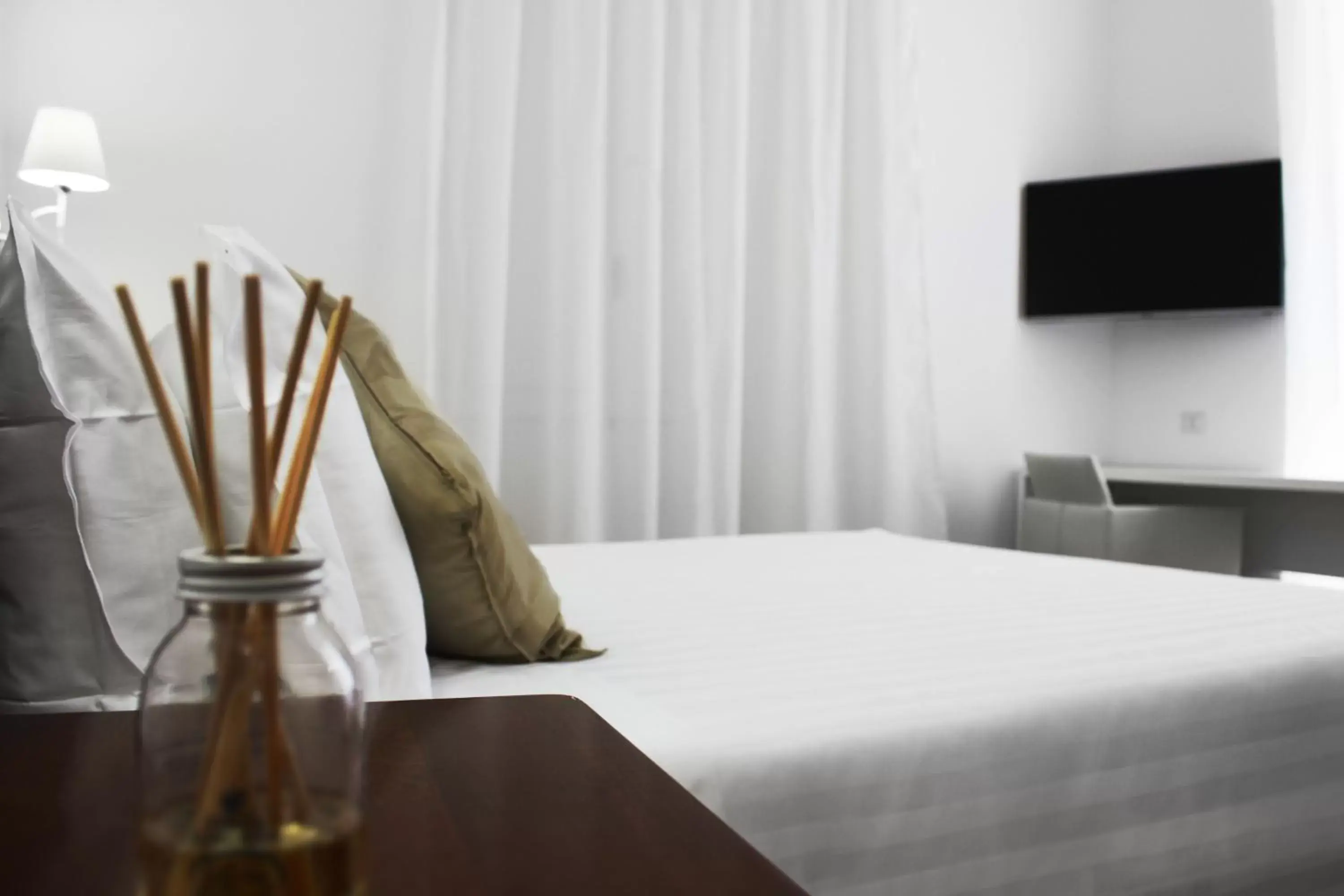 Bedroom, Bed in Roma Resort Colosseum Bedroom, Bed in Roma Resort Colosseum