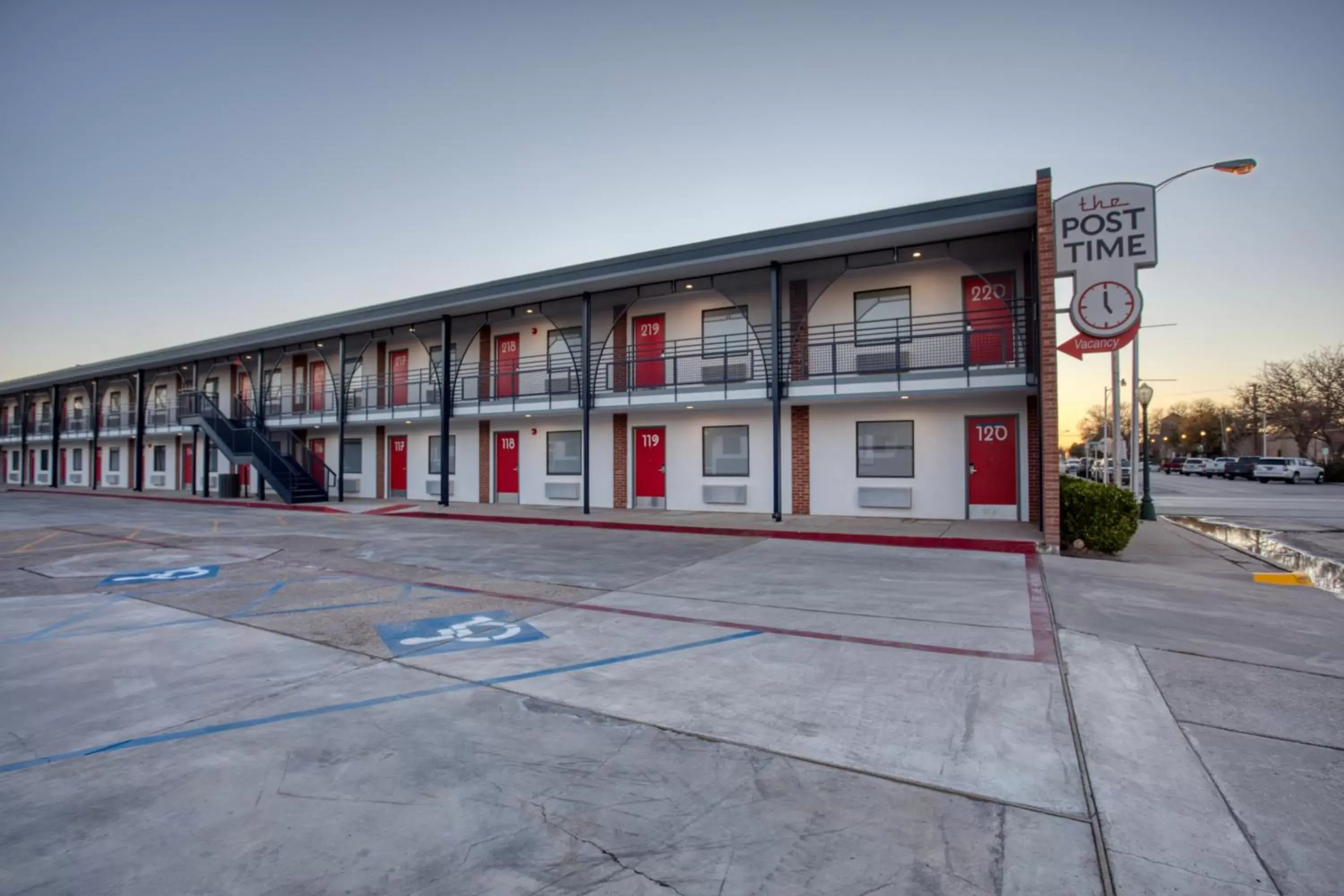 Property building in Post Time Inn Property building in Post Time Inn