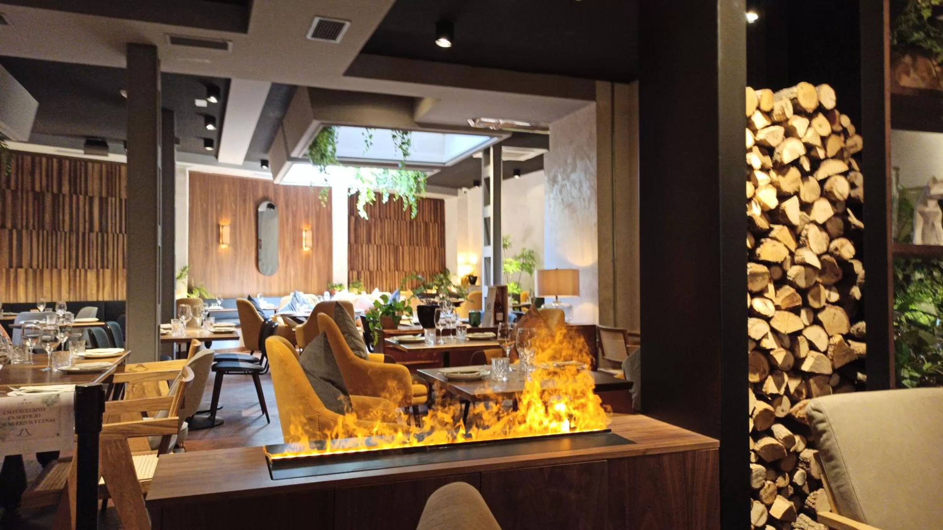 Restaurant/places to eat in ARVA Spa París