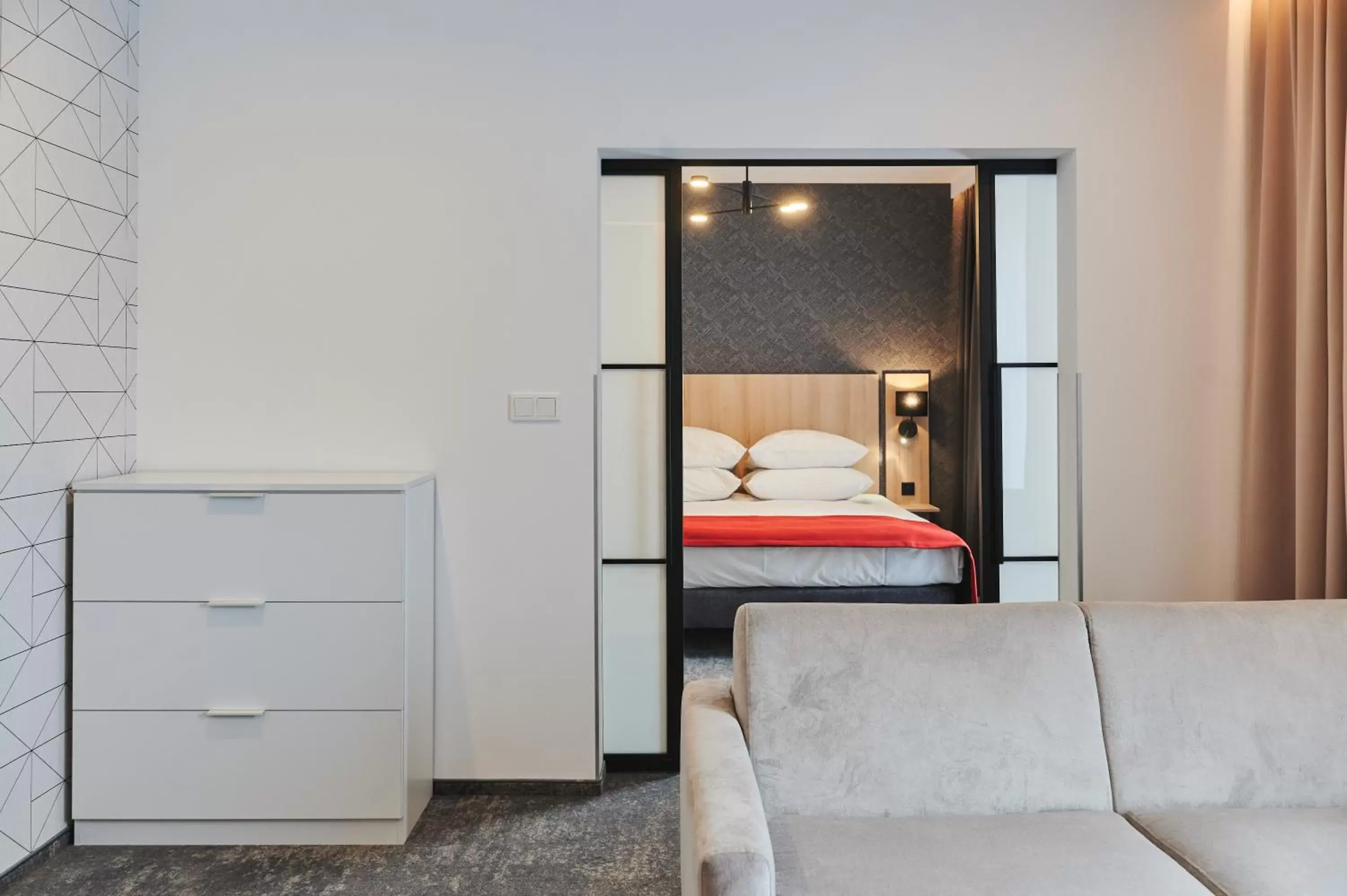 TV and multimedia, Bed in Best Western Plus Hotel Rzeszow City Center TV and multimedia, Bed in Best Western Plus Hotel Rzeszow City Center