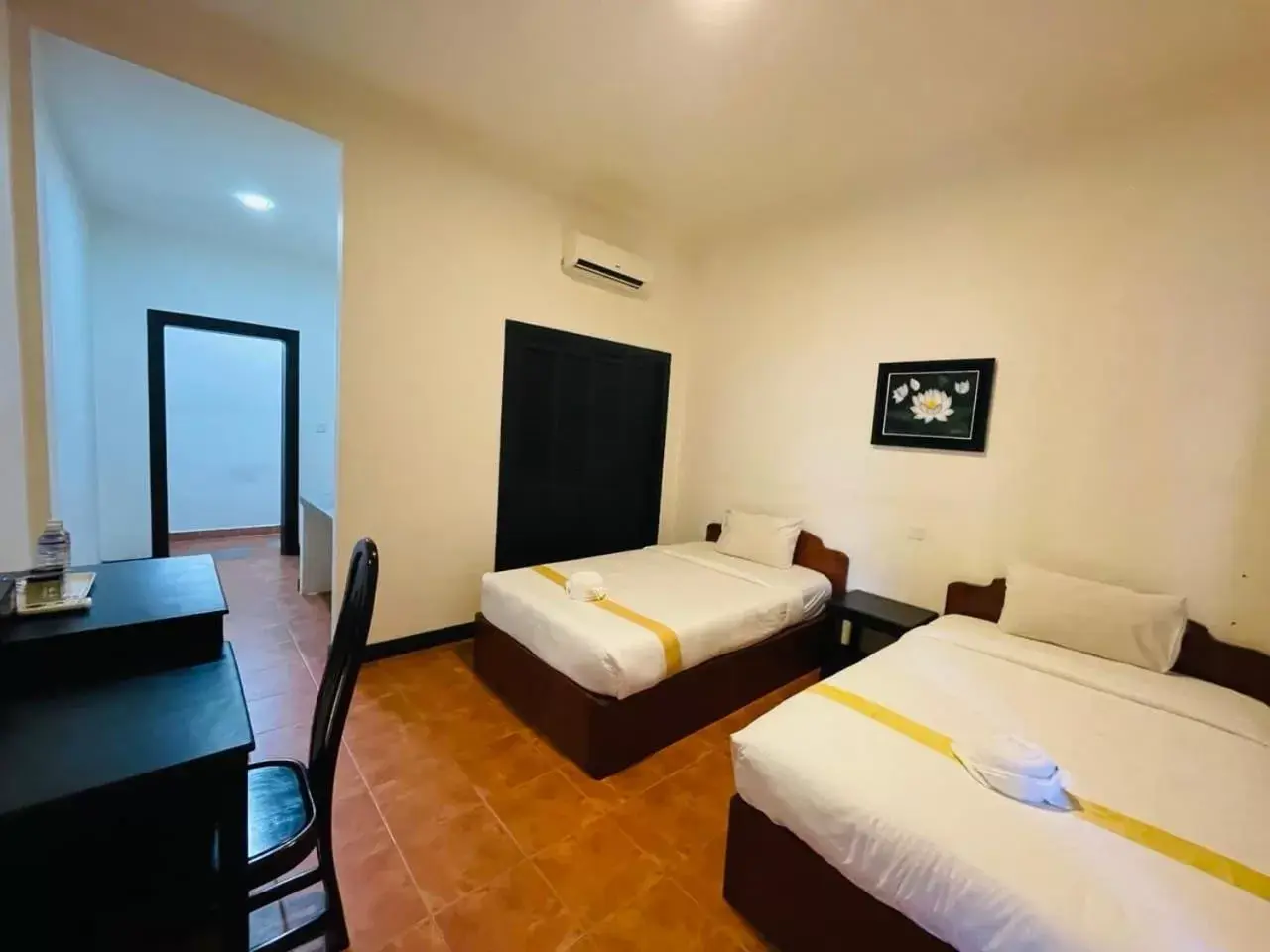 Superior Twin Room in Angkor Tiger Resort Superior Twin Room in Angkor Tiger Resort