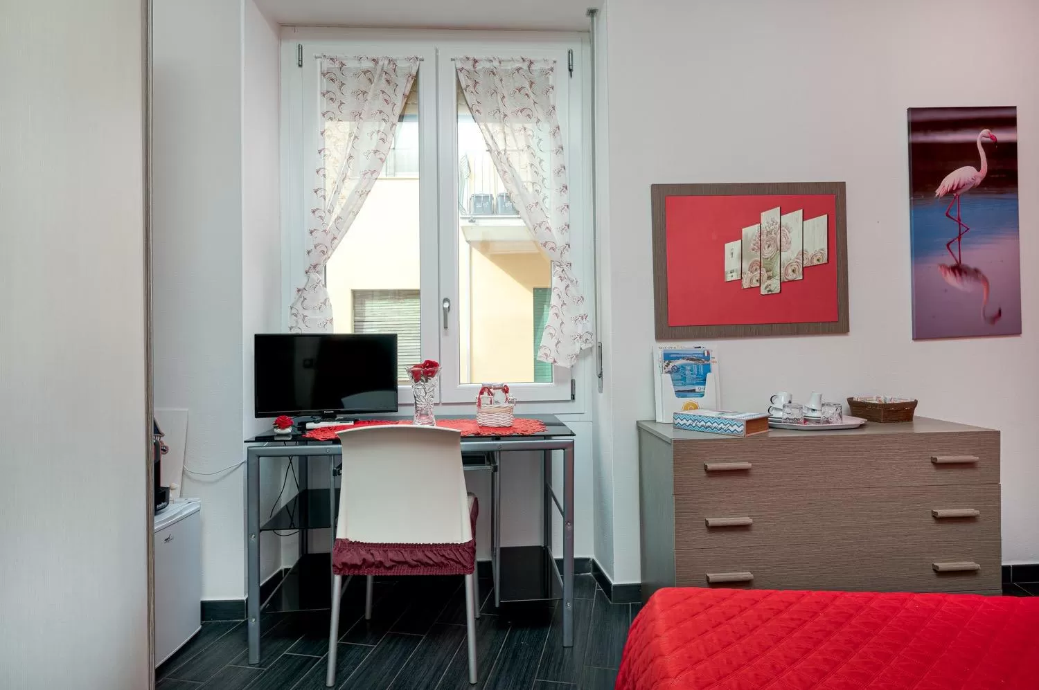 TV/Entertainment Center in Affittacamere Sa Pardula