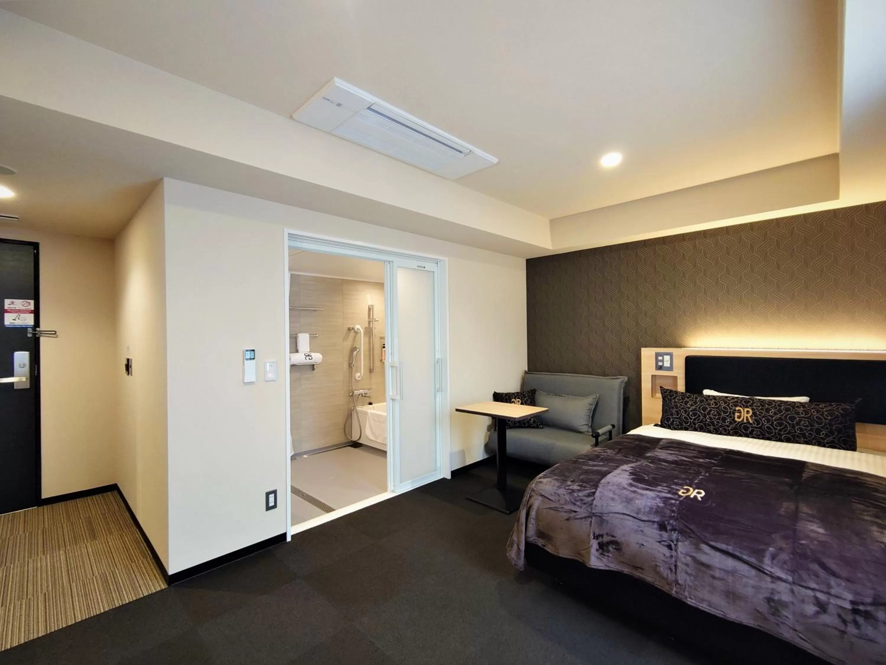 Photo of the whole room, Bed in Green Rich Hotel Matsue Station Across - Artificial hot spring Futamata Yunohana