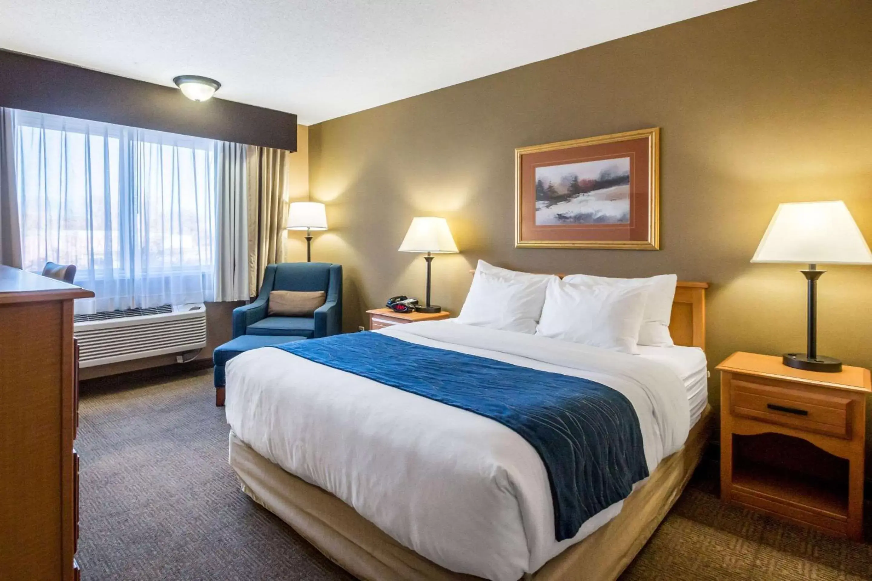 Photo of the whole room, Bed in Comfort Inn Green River National Park Area