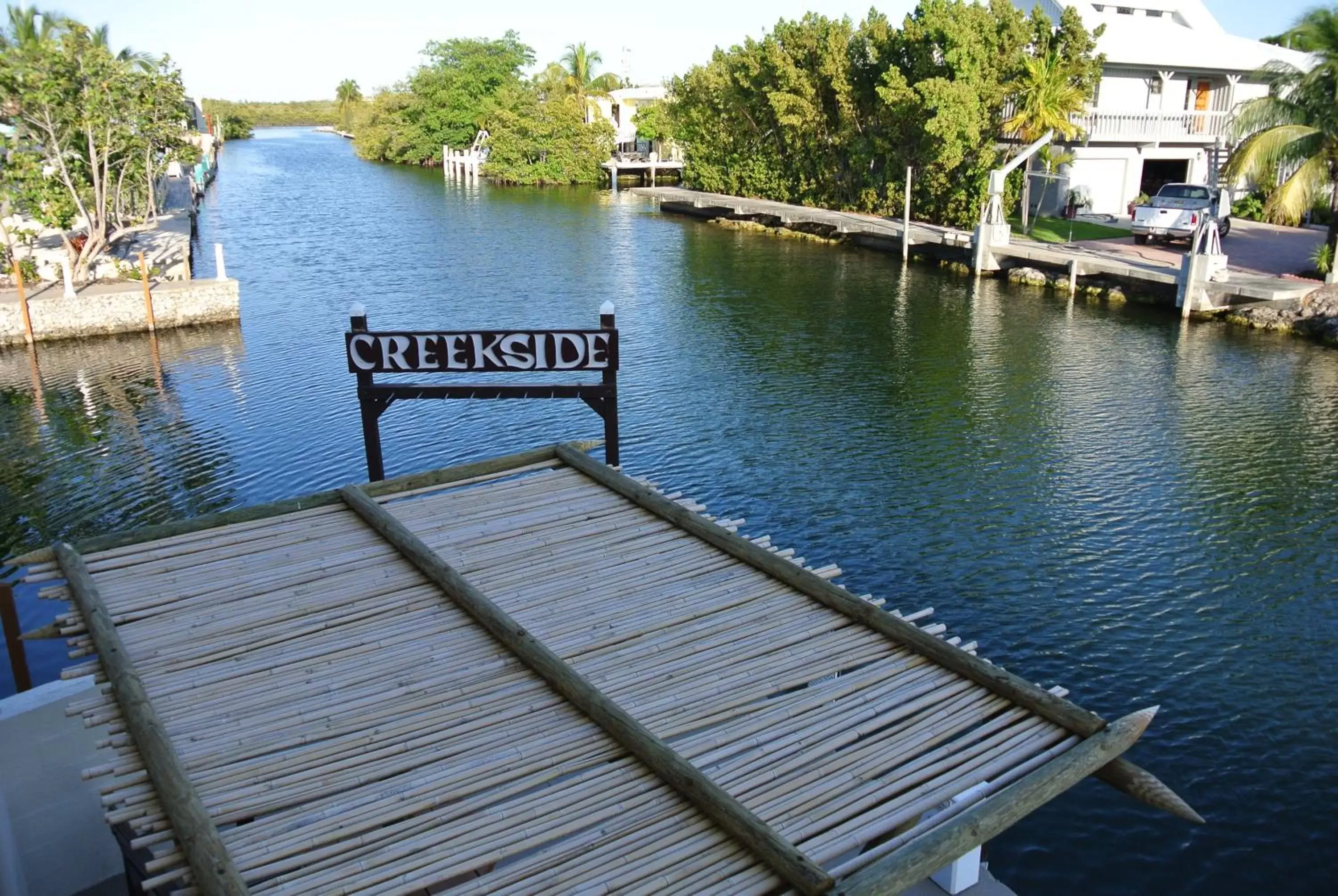 Facade/entrance, Lake View in Creekside Inn Islamorada