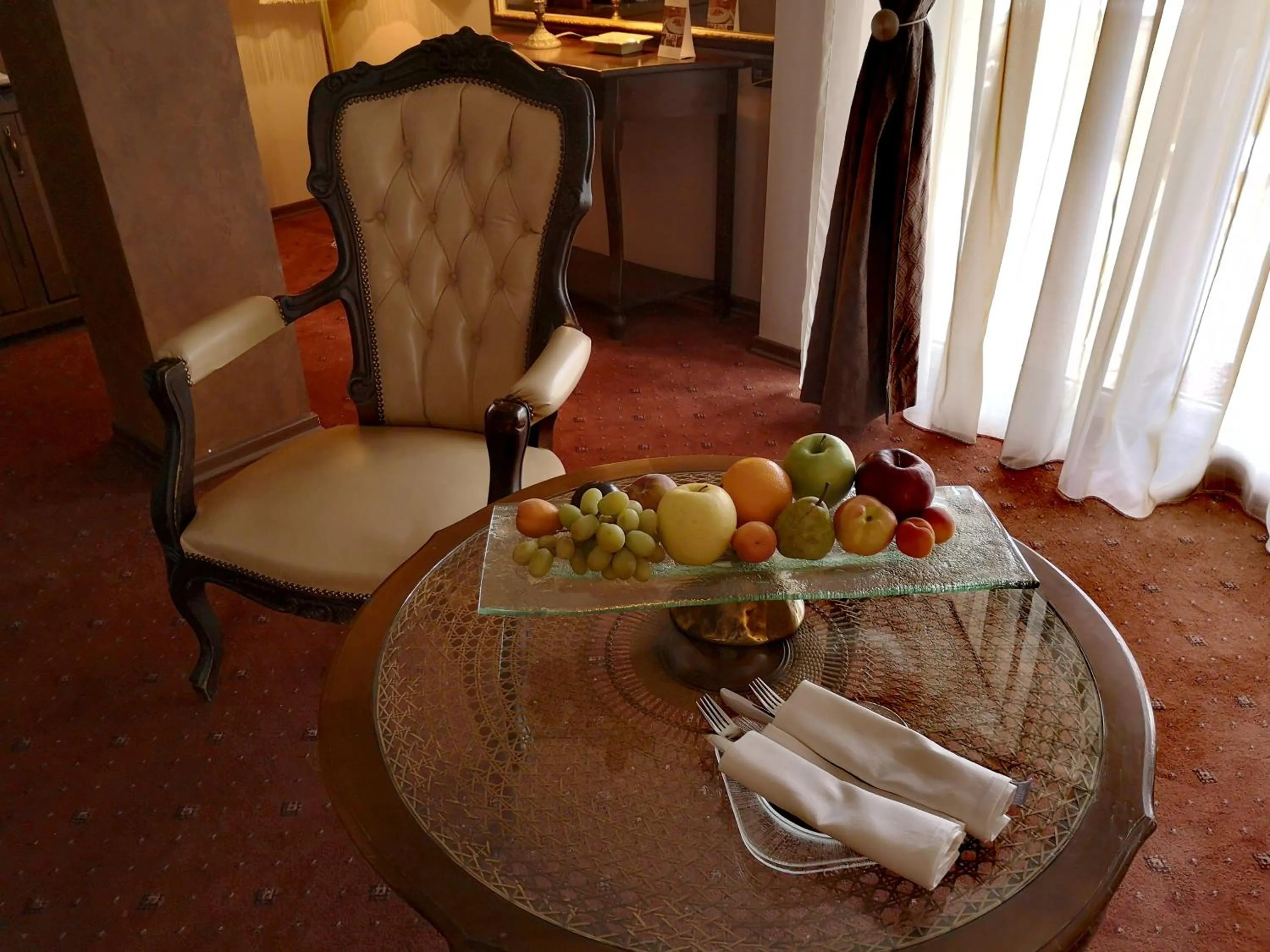 Photo of the whole room in Meg-Lozenetz Hotel