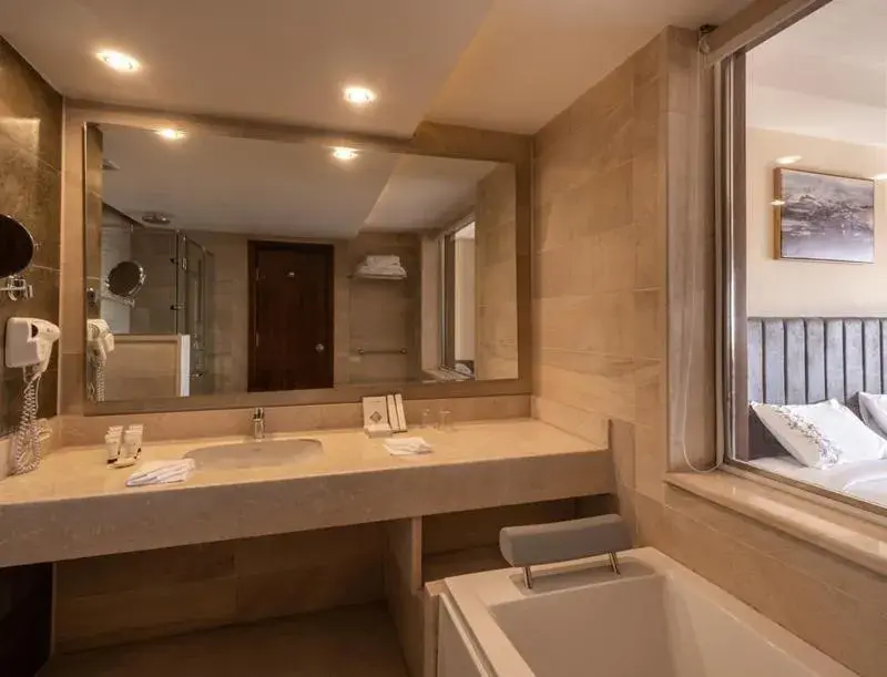 Bathroom in Serenity Makadi Beach