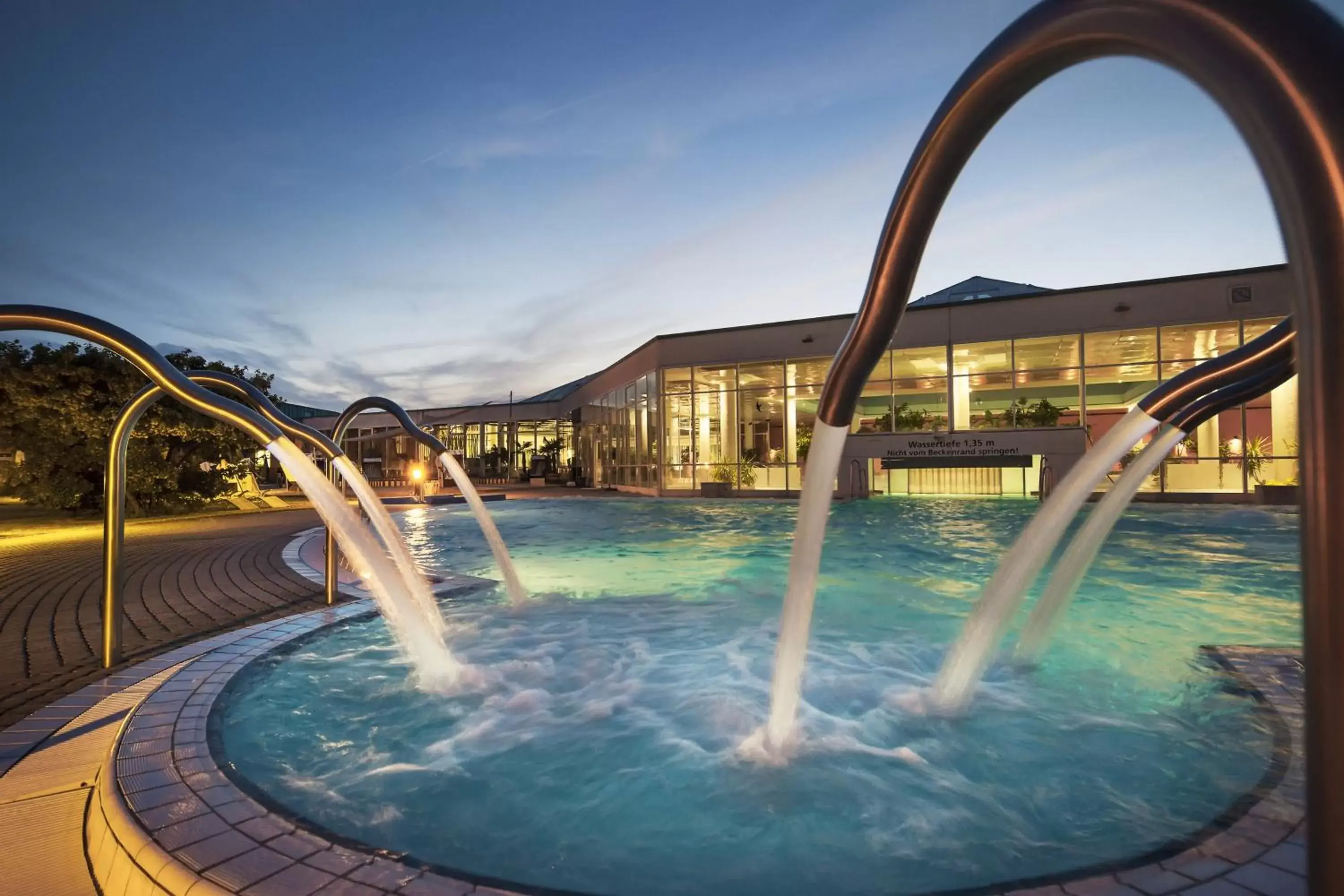Hot Tub, Swimming Pool in Heide Spa Hotel & Resort