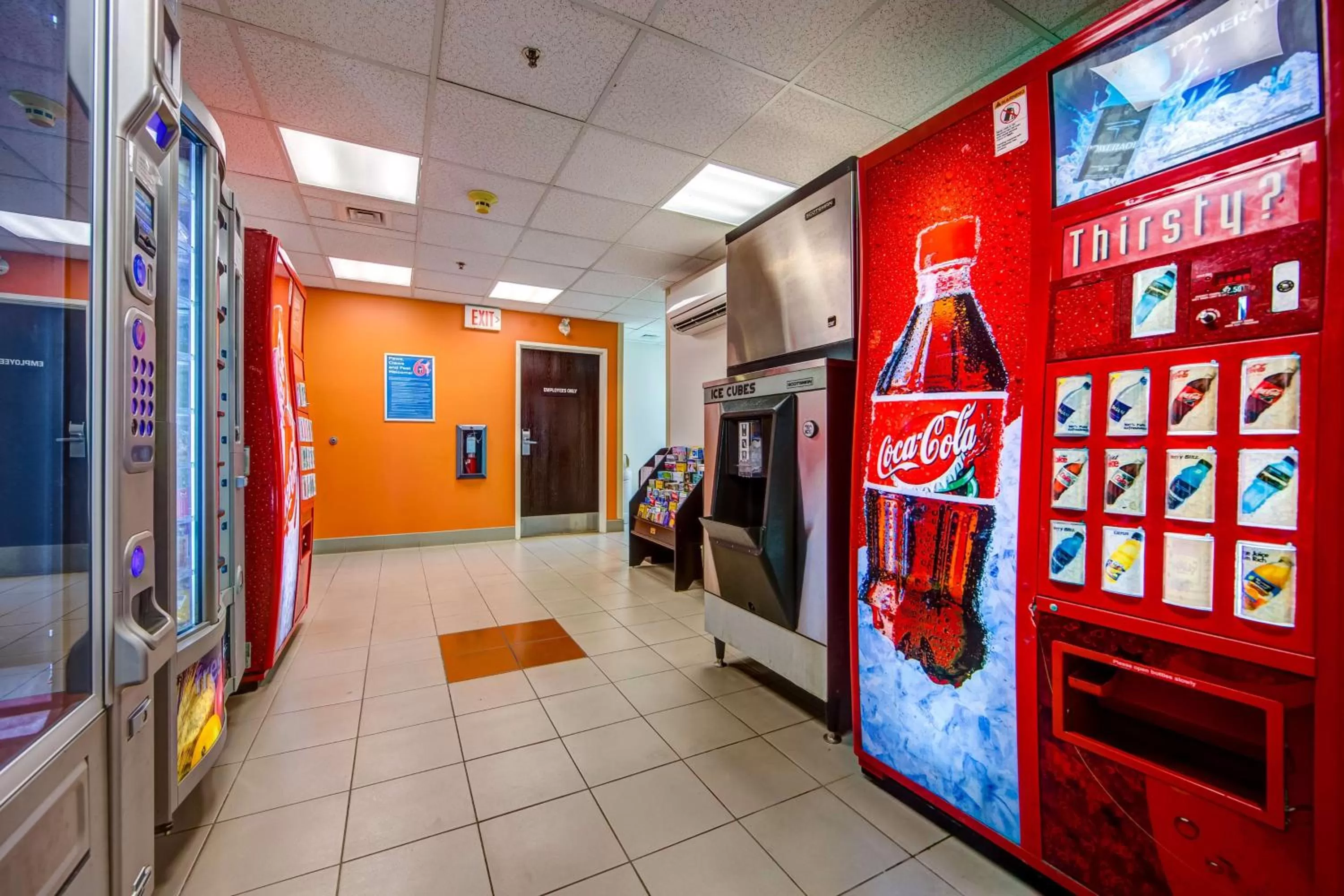 On site in Motel 6-Burlington, ON - Toronto West - Oakville