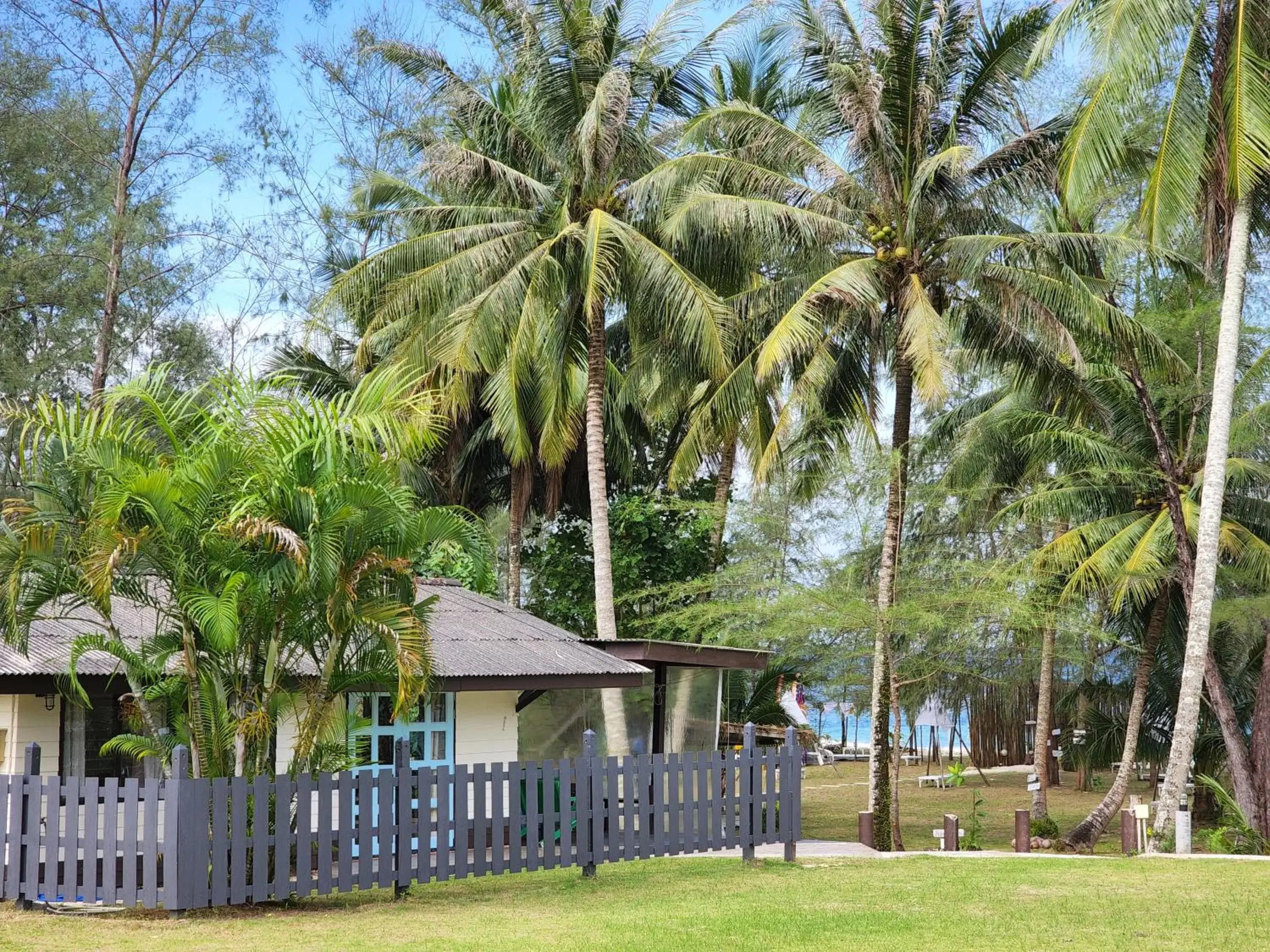 Family Room with Sea View in S Beach Resort Family Room with Sea View in S Beach Resort