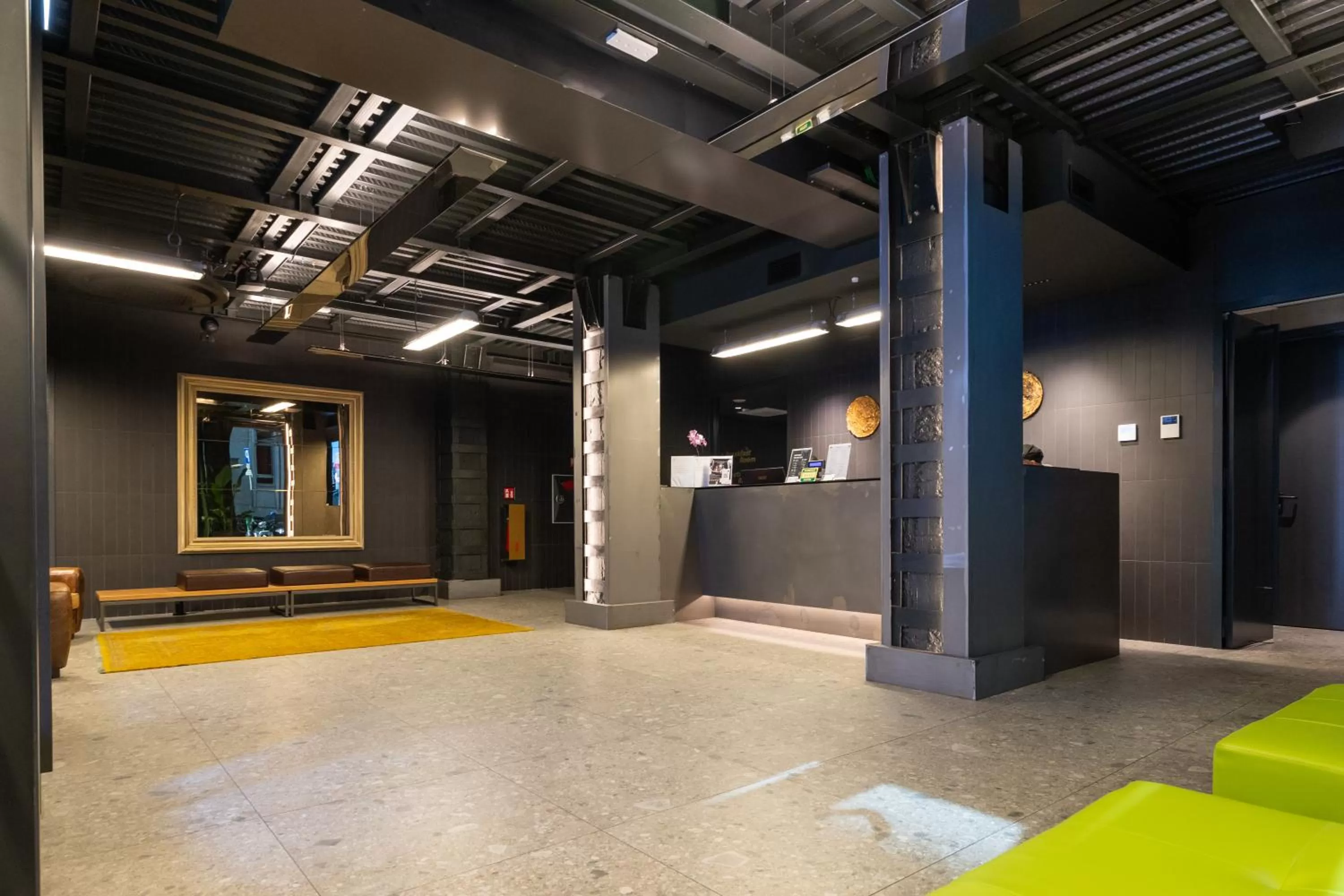 Lobby or reception in Smart Hotel Central