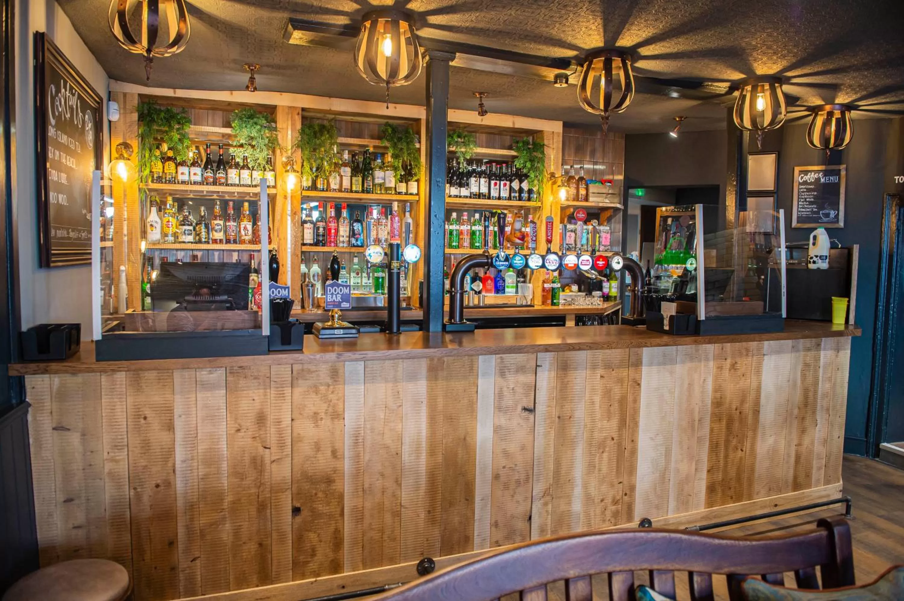 Lounge or bar in Kings Arms Hotel