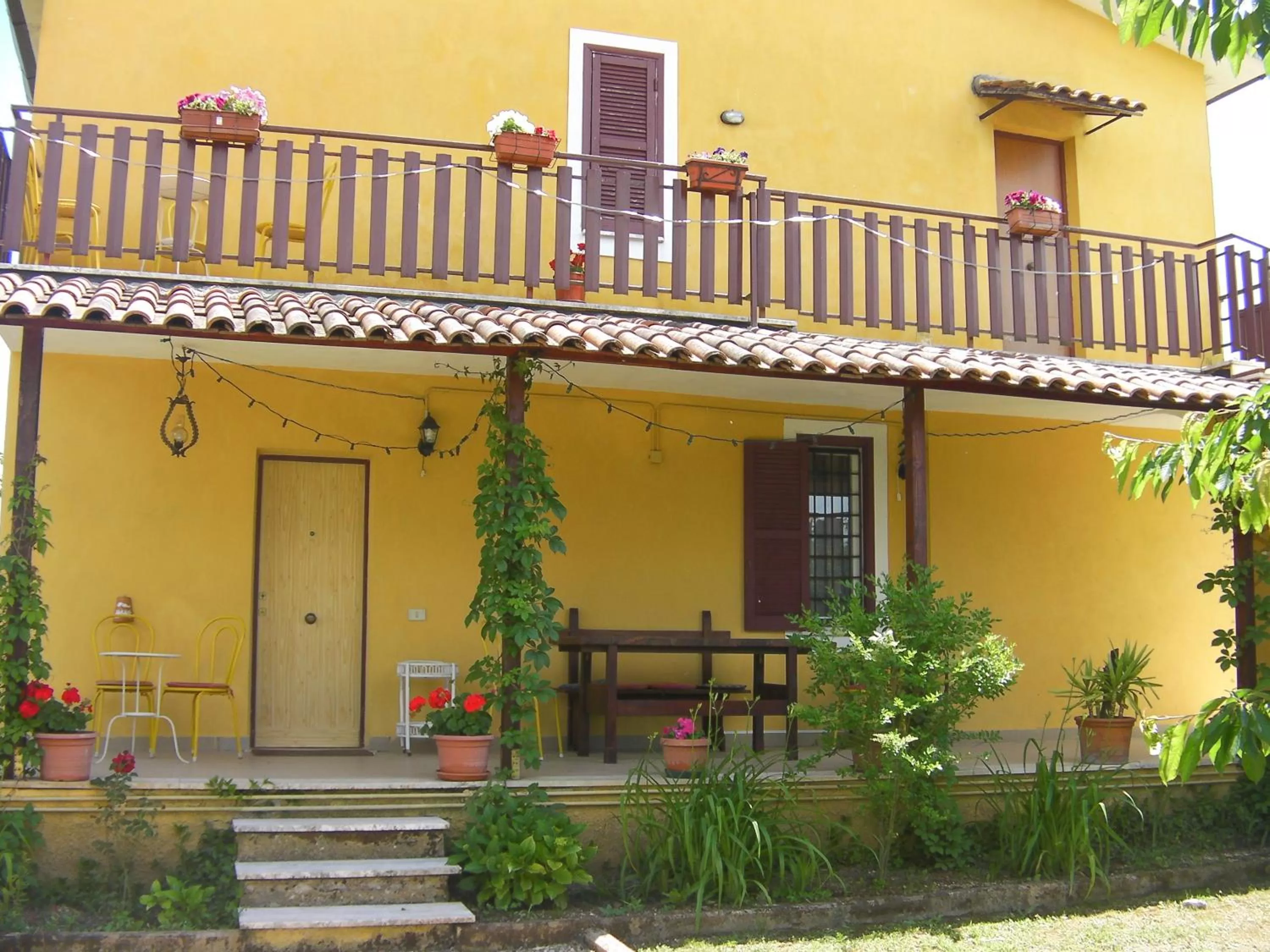 Facade/entrance in Life B&B