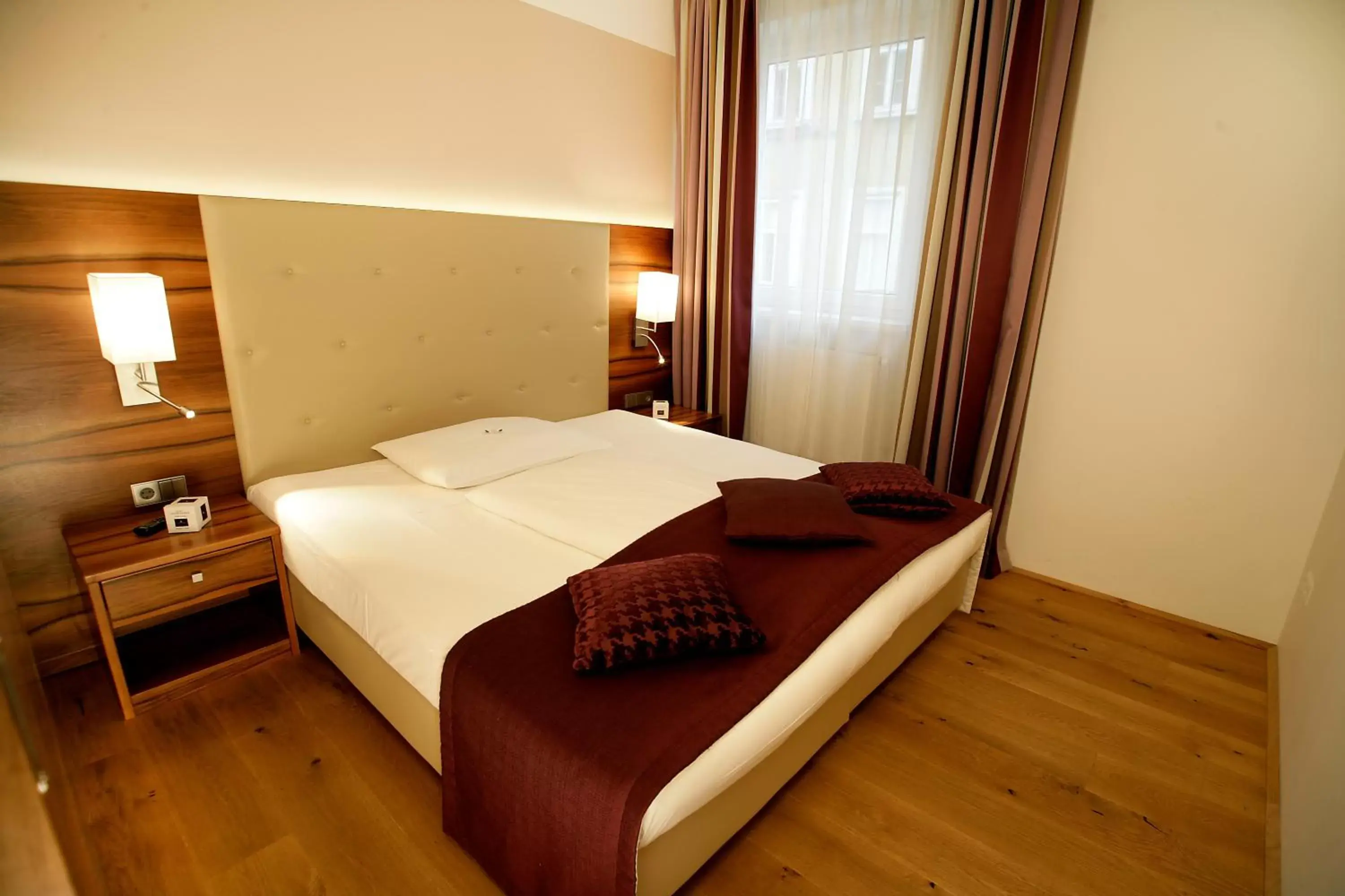 Bed, Room Photo in Hotel Feichtinger Graz