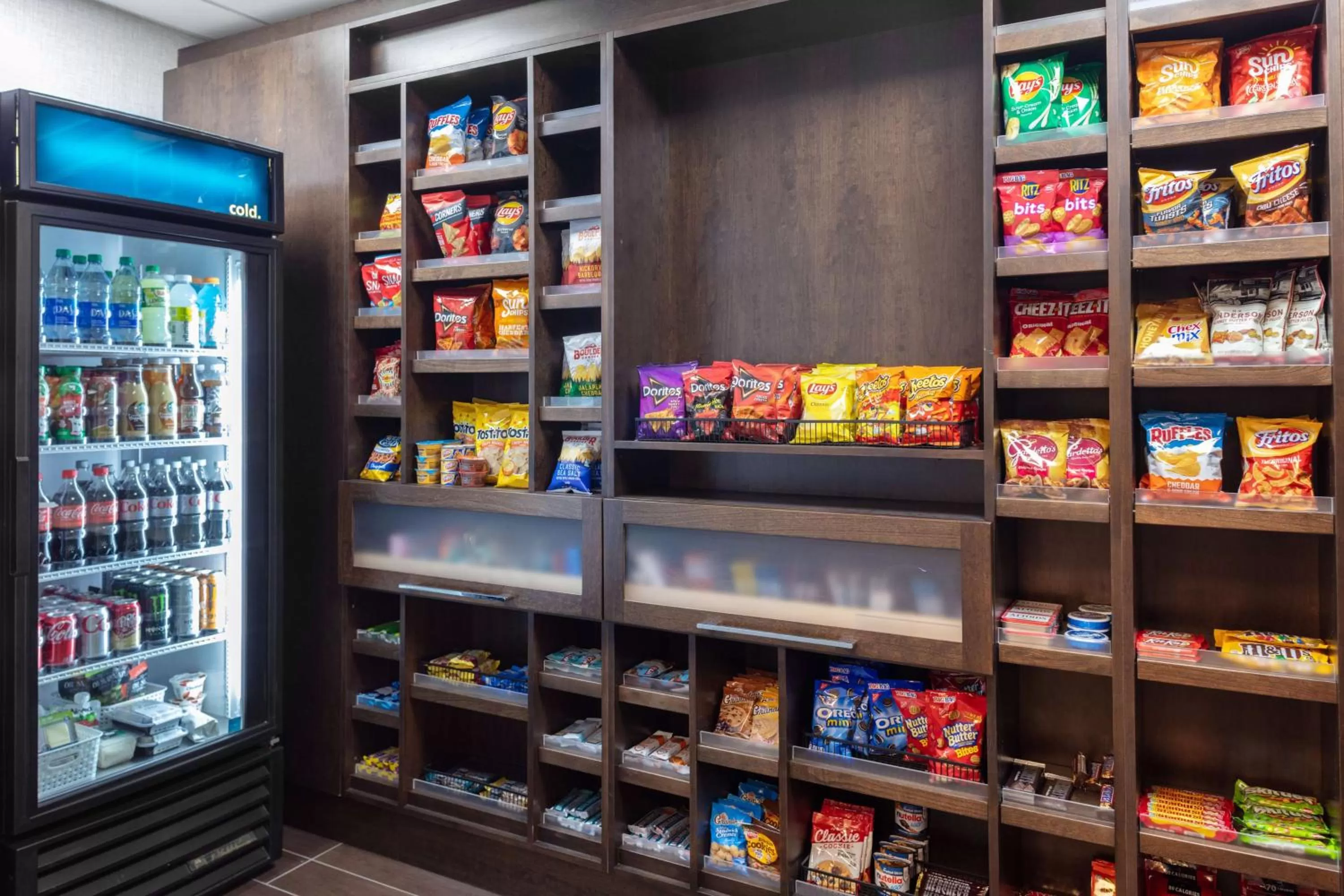 Restaurant/places to eat in Hampton Inn Castle Rock