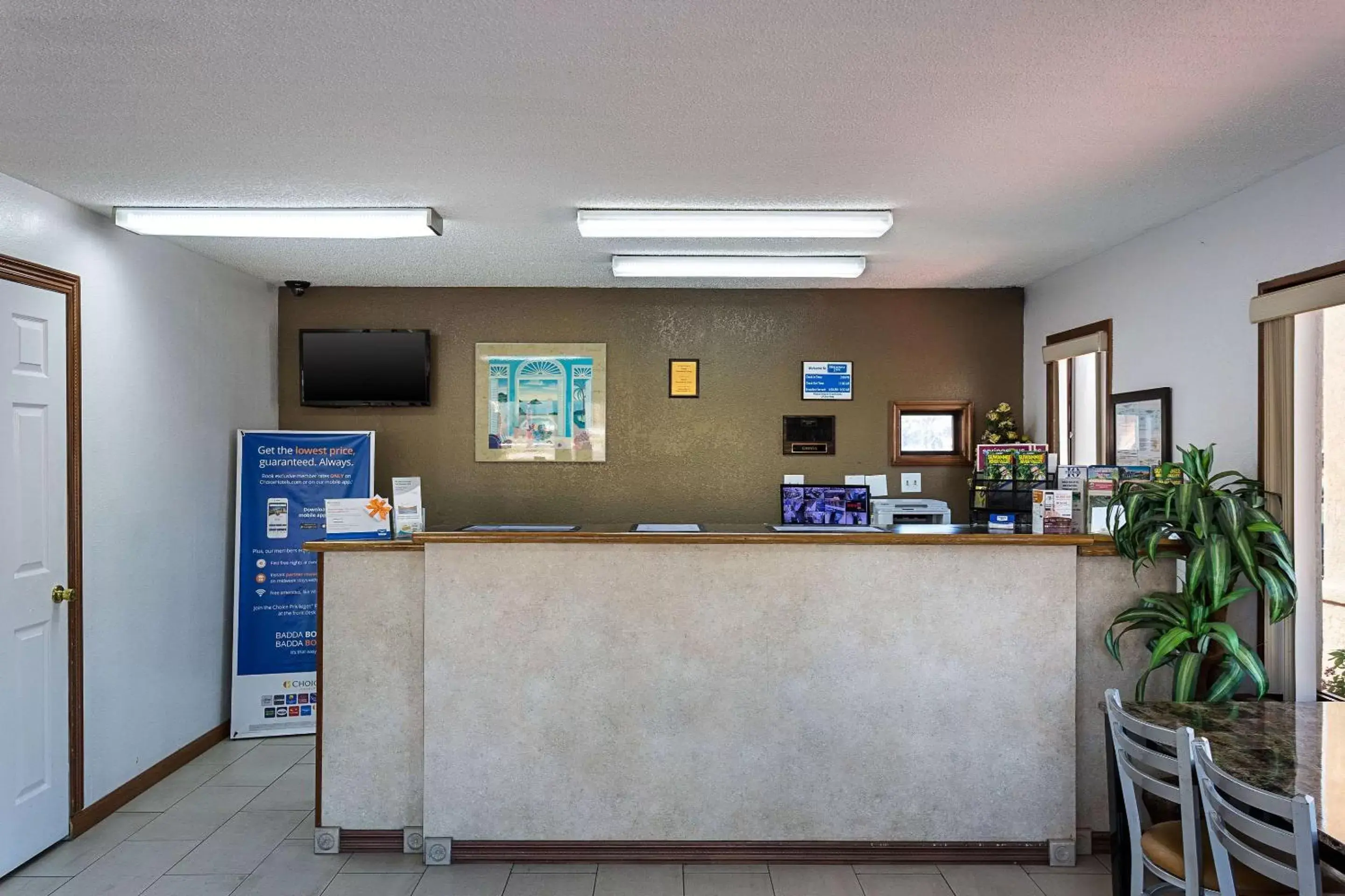 Lobby or reception, Lobby/Reception in Rodeway Inn Lake City I-75