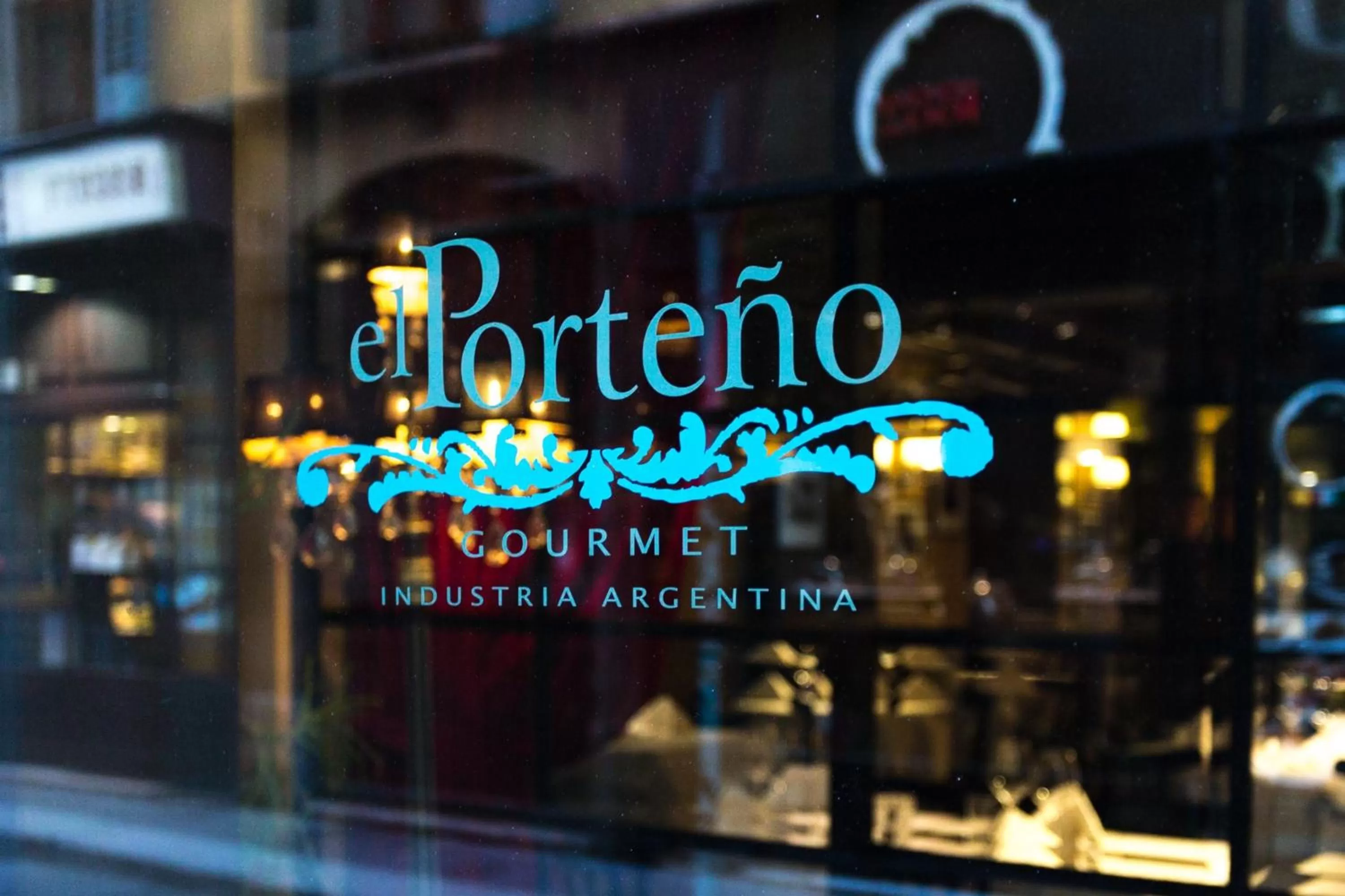 Restaurant/places to eat in Speronari Suites