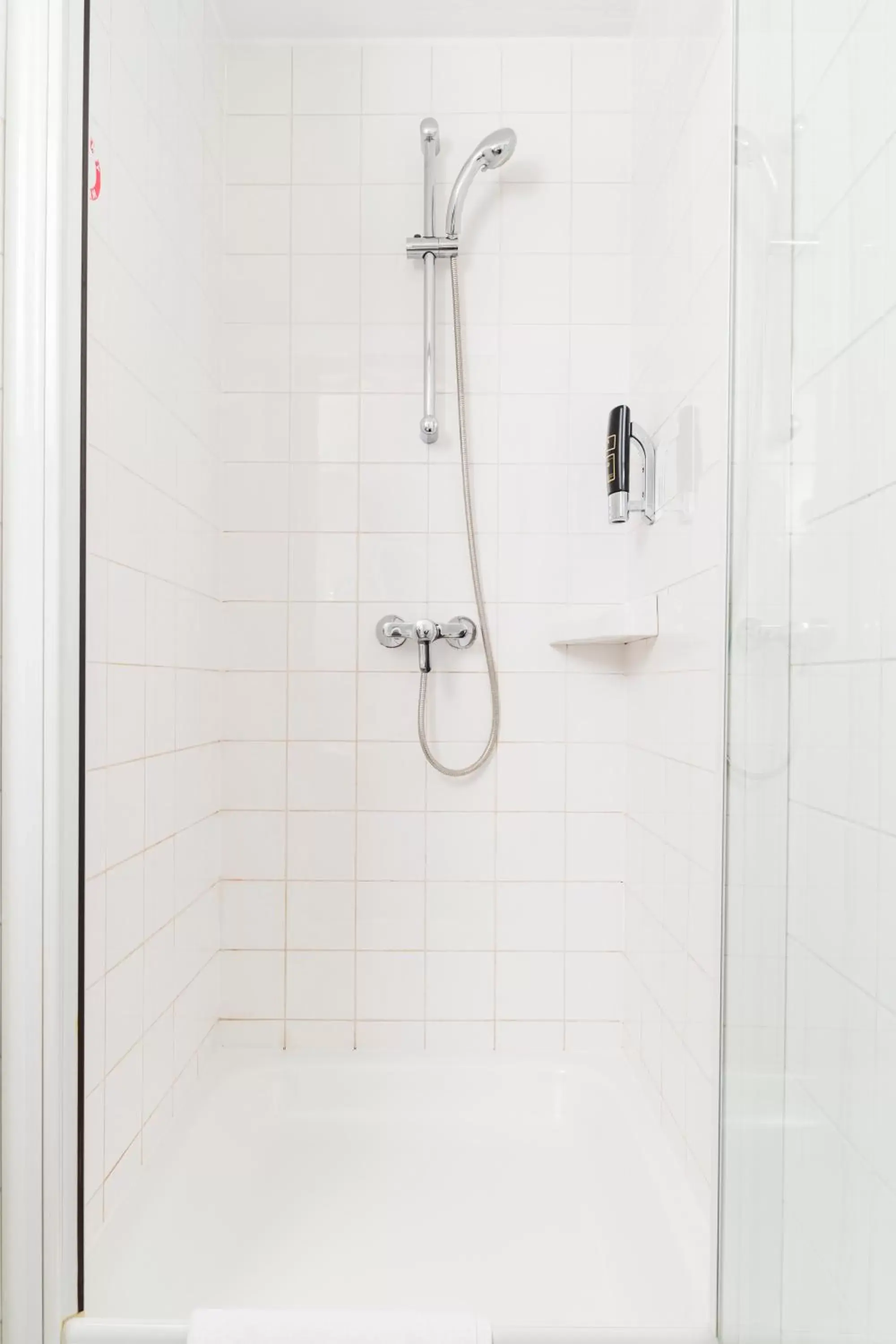 Shower, Bathroom in Art Hotel Vienna