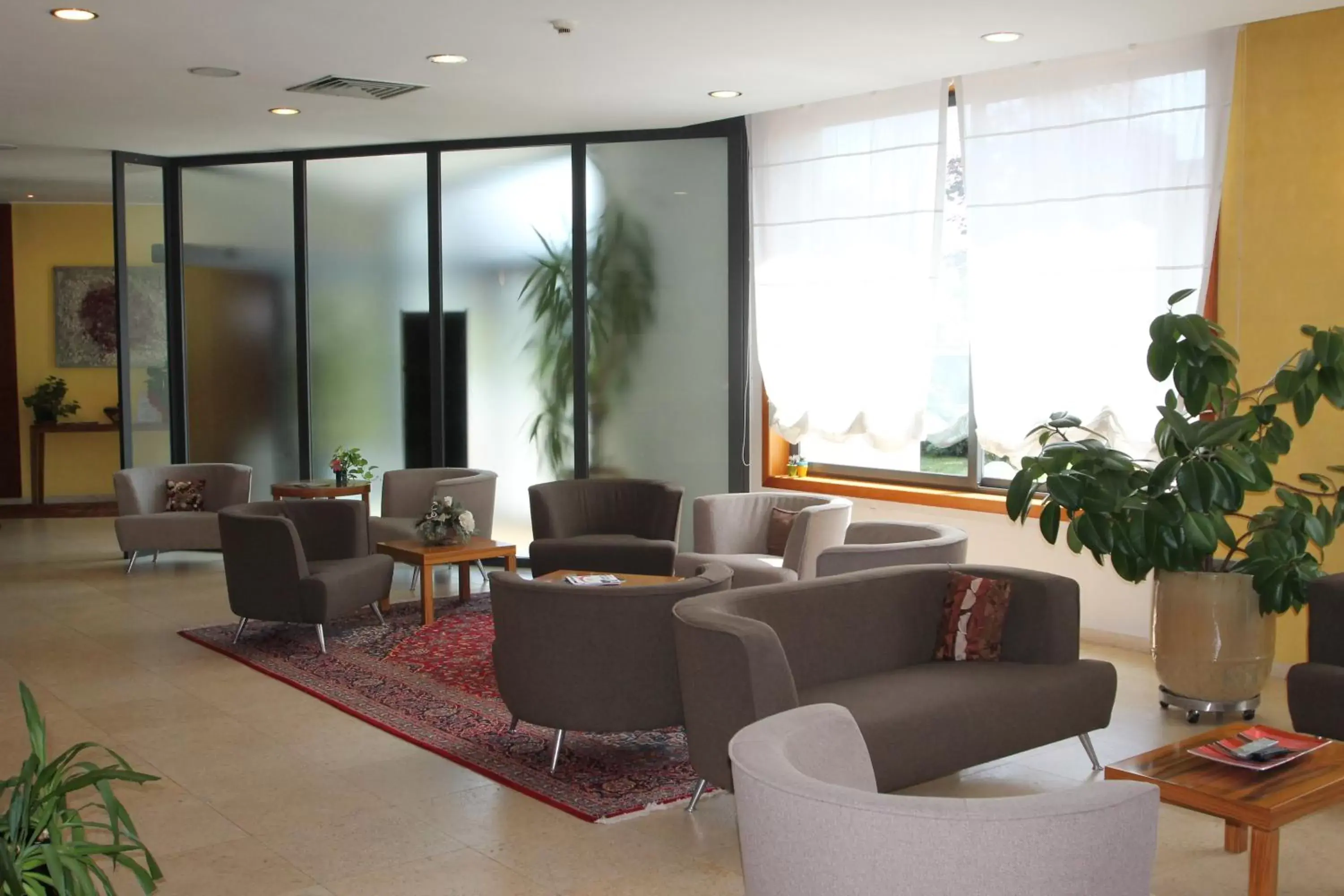 Communal lounge/ TV room, Lobby/Reception in MH Hotel Piacenza Fiera