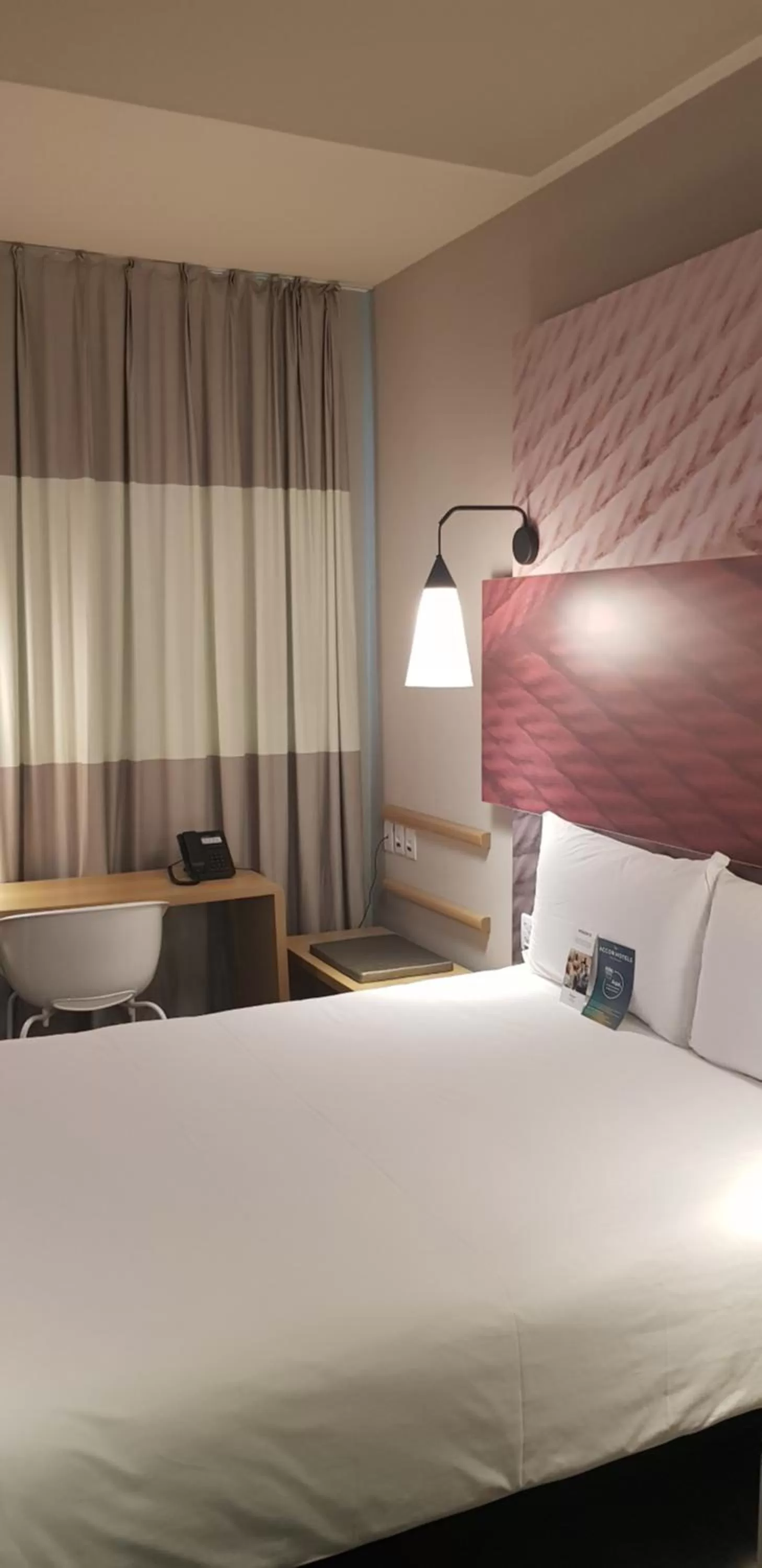 Bed in ibis Carlos Barbosa