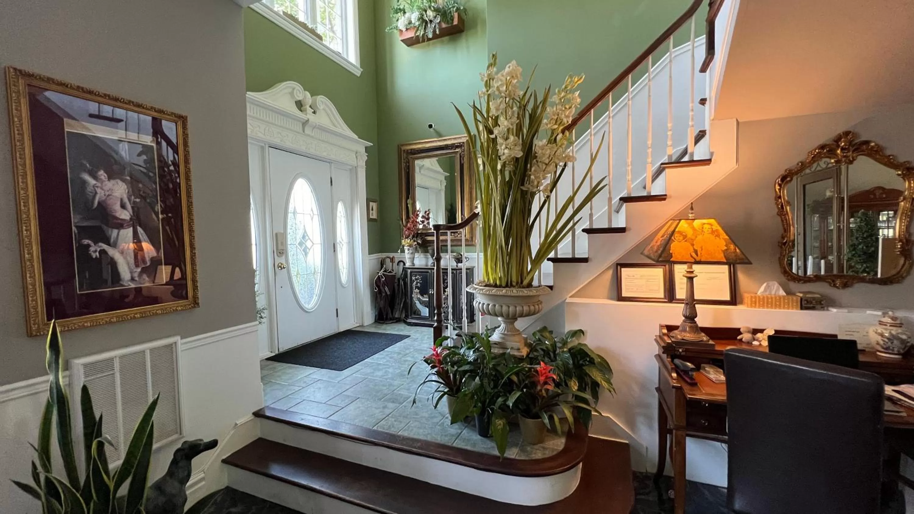 Restaurant/Places to Eat in Gîte du Caméléon