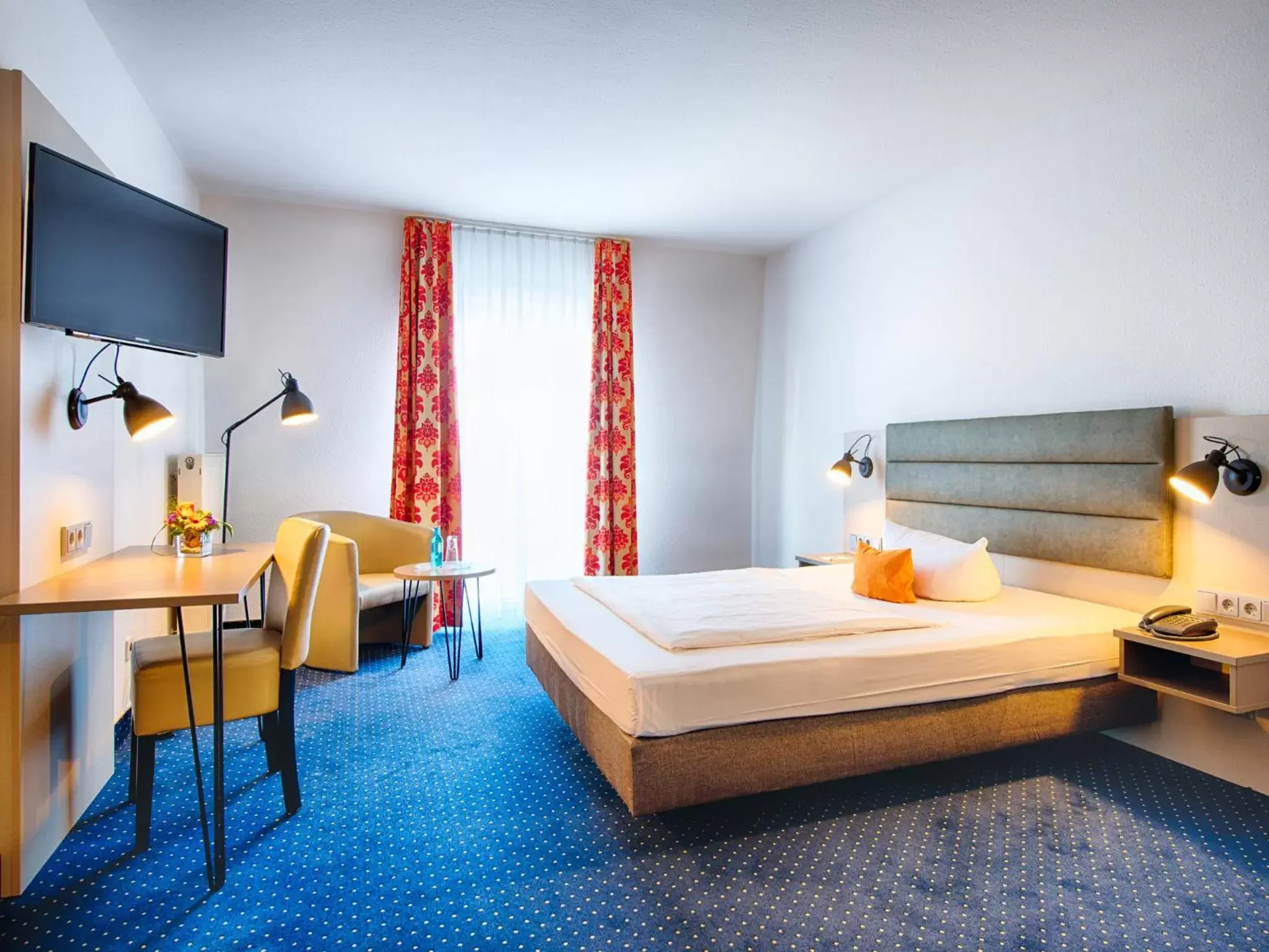 Business Single Room in ACHAT Hotel Zwickau