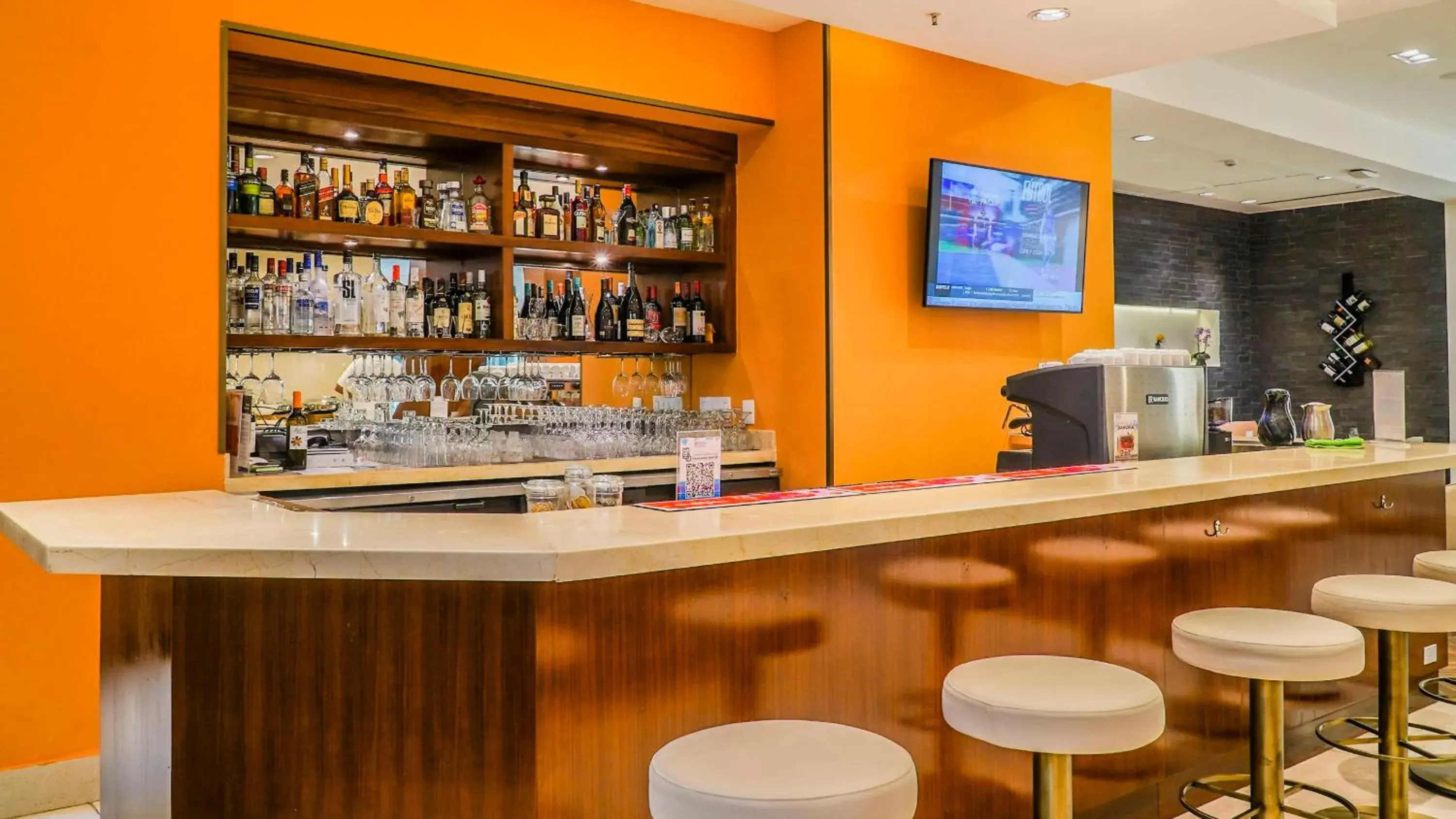 Lounge or bar, Lounge/Bar in Hilton Garden Inn Panama