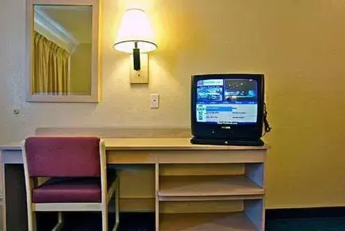 TV and multimedia, TV/Entertainment Center in Motel 6-Norcross, GA
